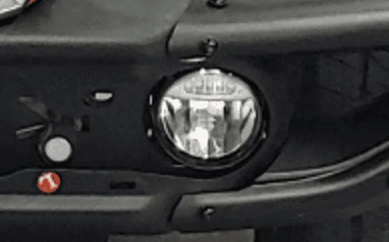 Jeep Gladiator 2 different Oem led fog lights? 1666895158285