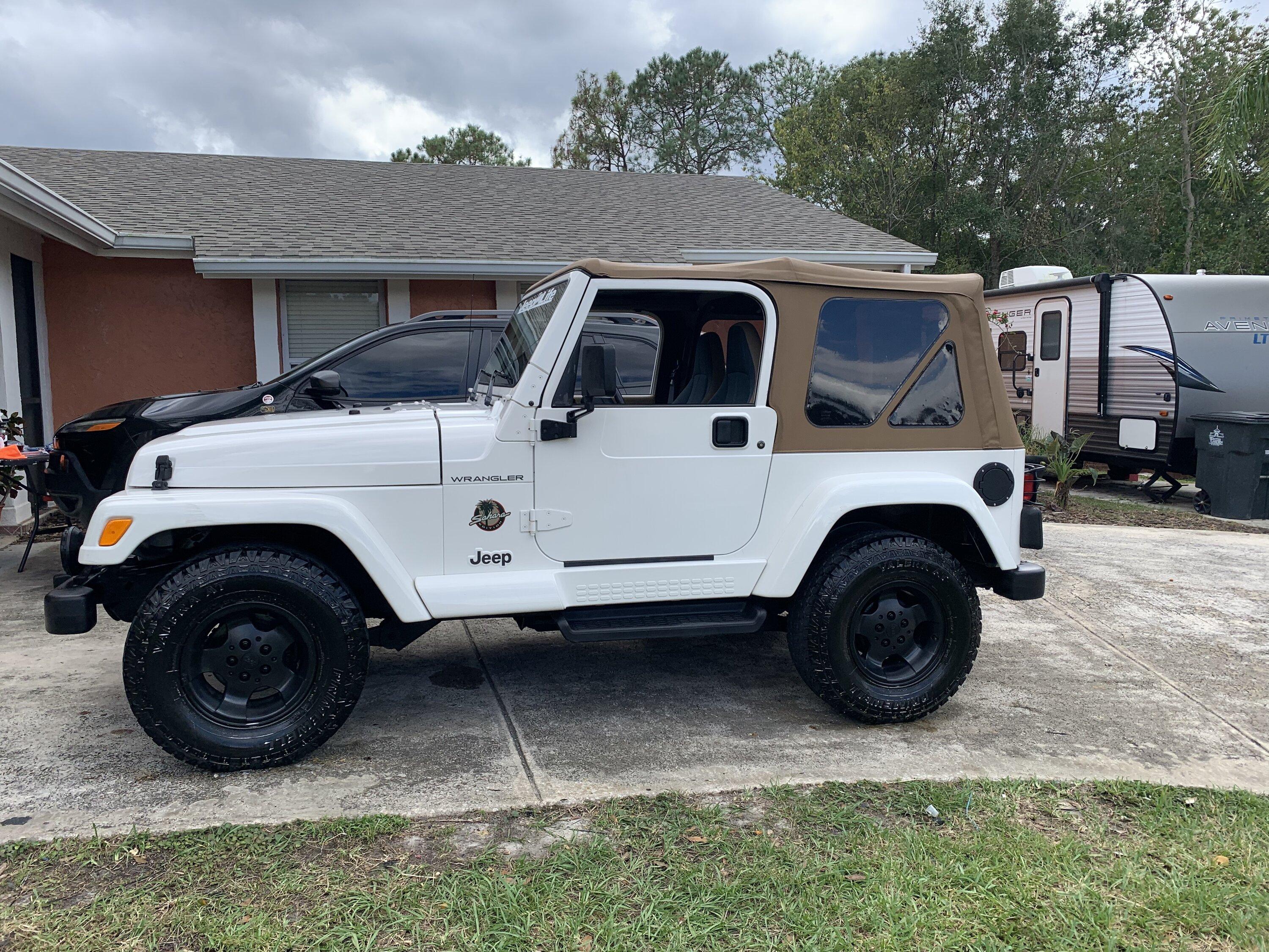 Jeep Gladiator Got my Gladiator a little buddy tempImage4D9HEF