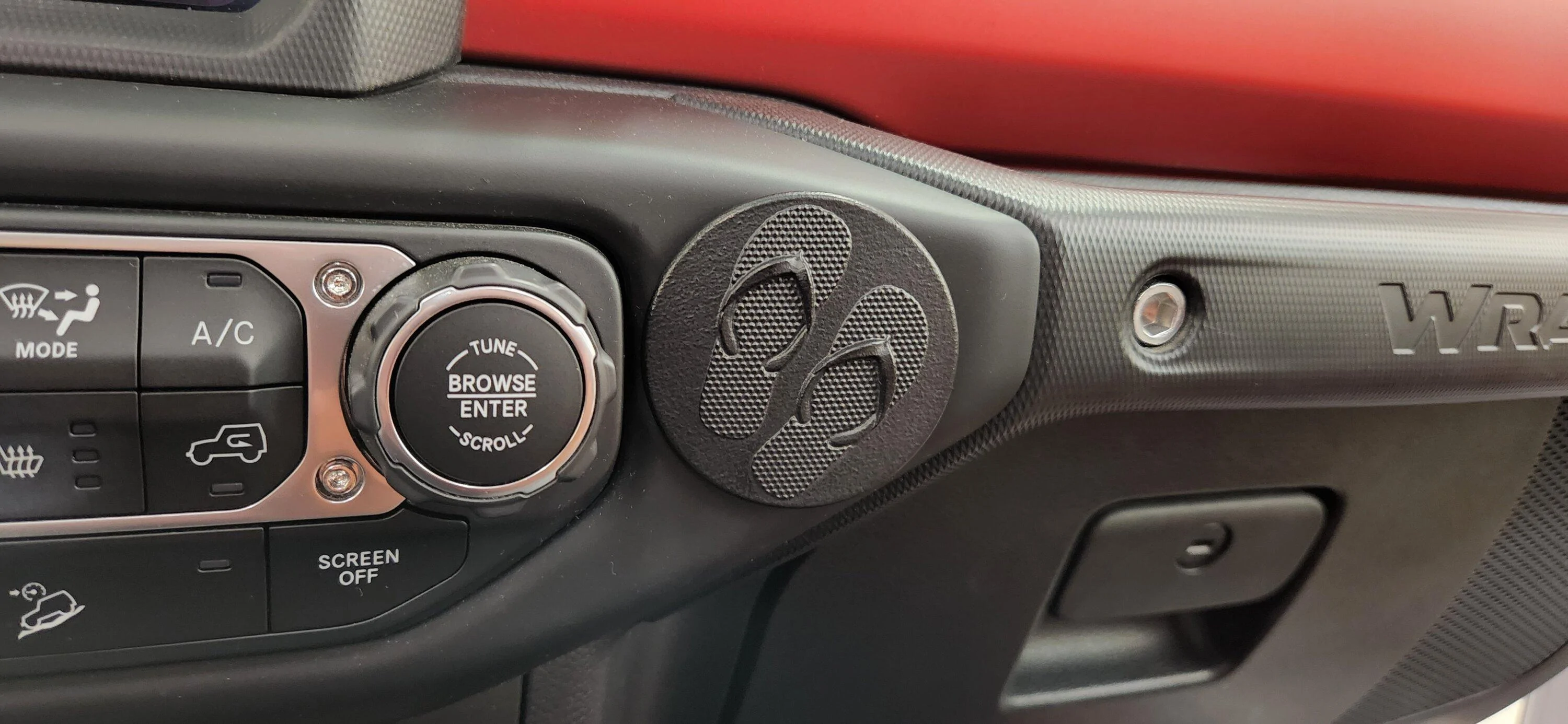 Jeep Gladiator ? ? BADGE Decor- Gladiator ? ? 20220818_140633