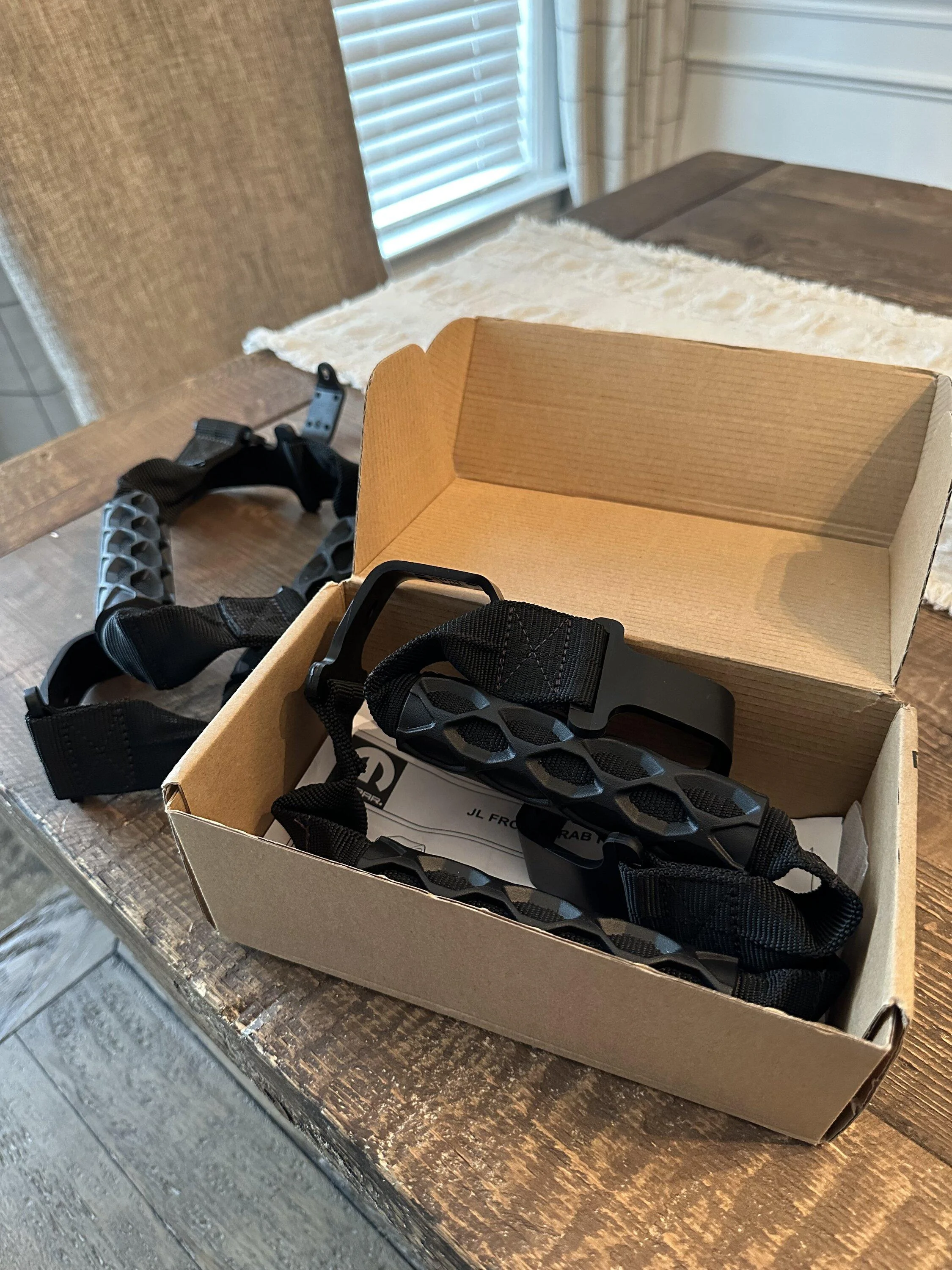 Jeep Gladiator OEM Mopar grab handles (front and rear) 2D100612-A9B1-40BE-A43A-5DAE2862AD30