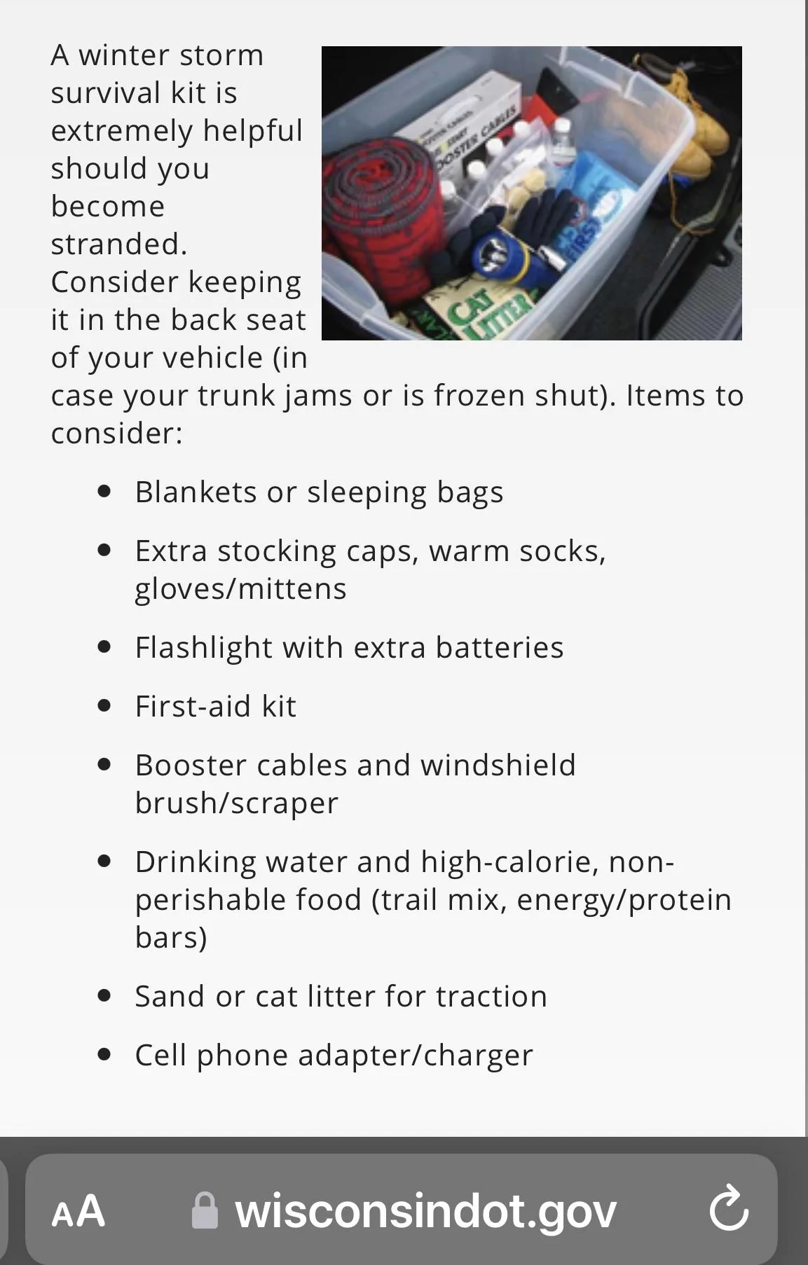 Jeep Gladiator What winter kit do you keep? D22F3BF6-C919-4745-B5D3-A4B677A576D4