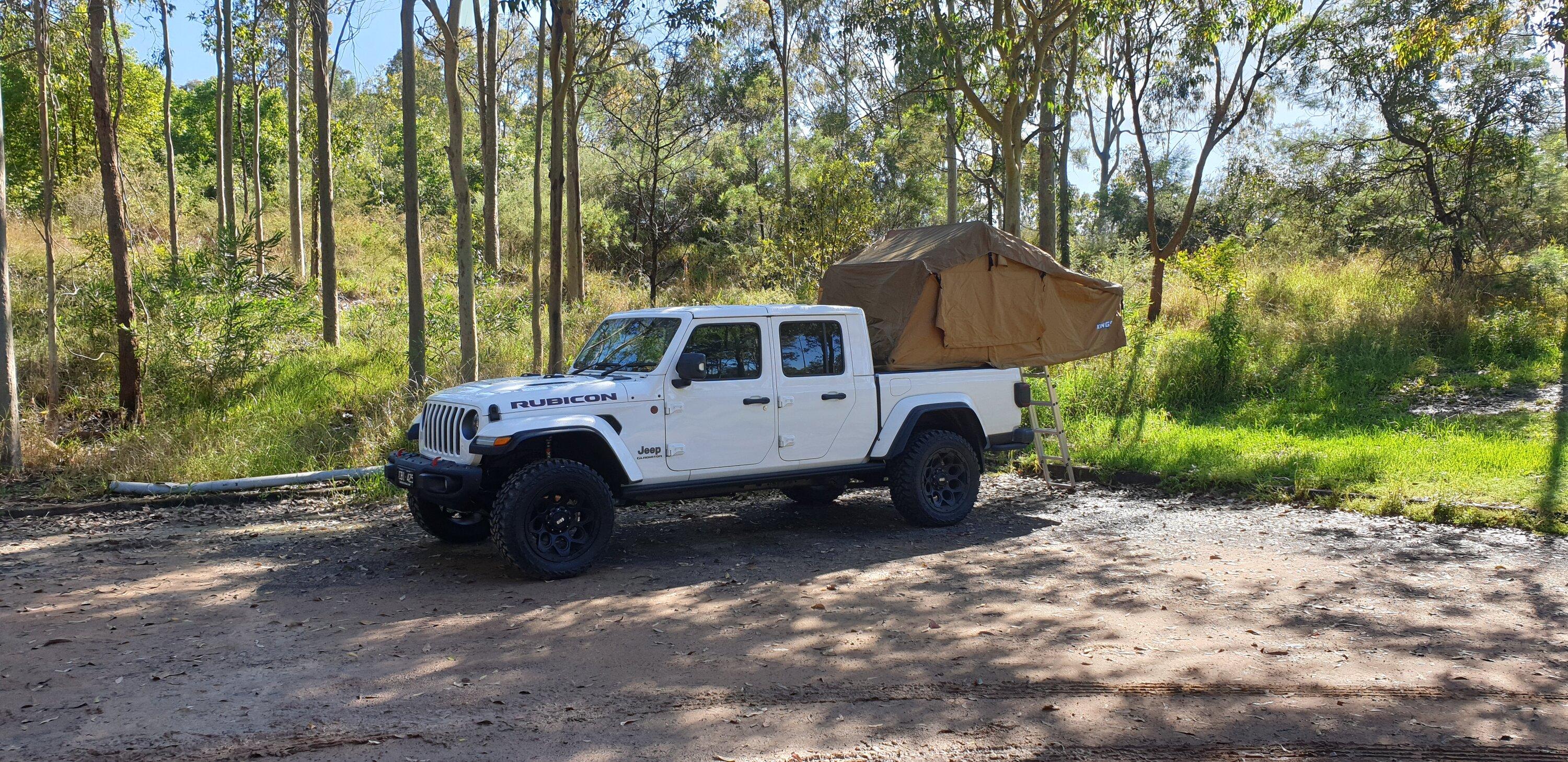 Jeep Gladiator Where is the instant MPG display setting? 20221026_091658