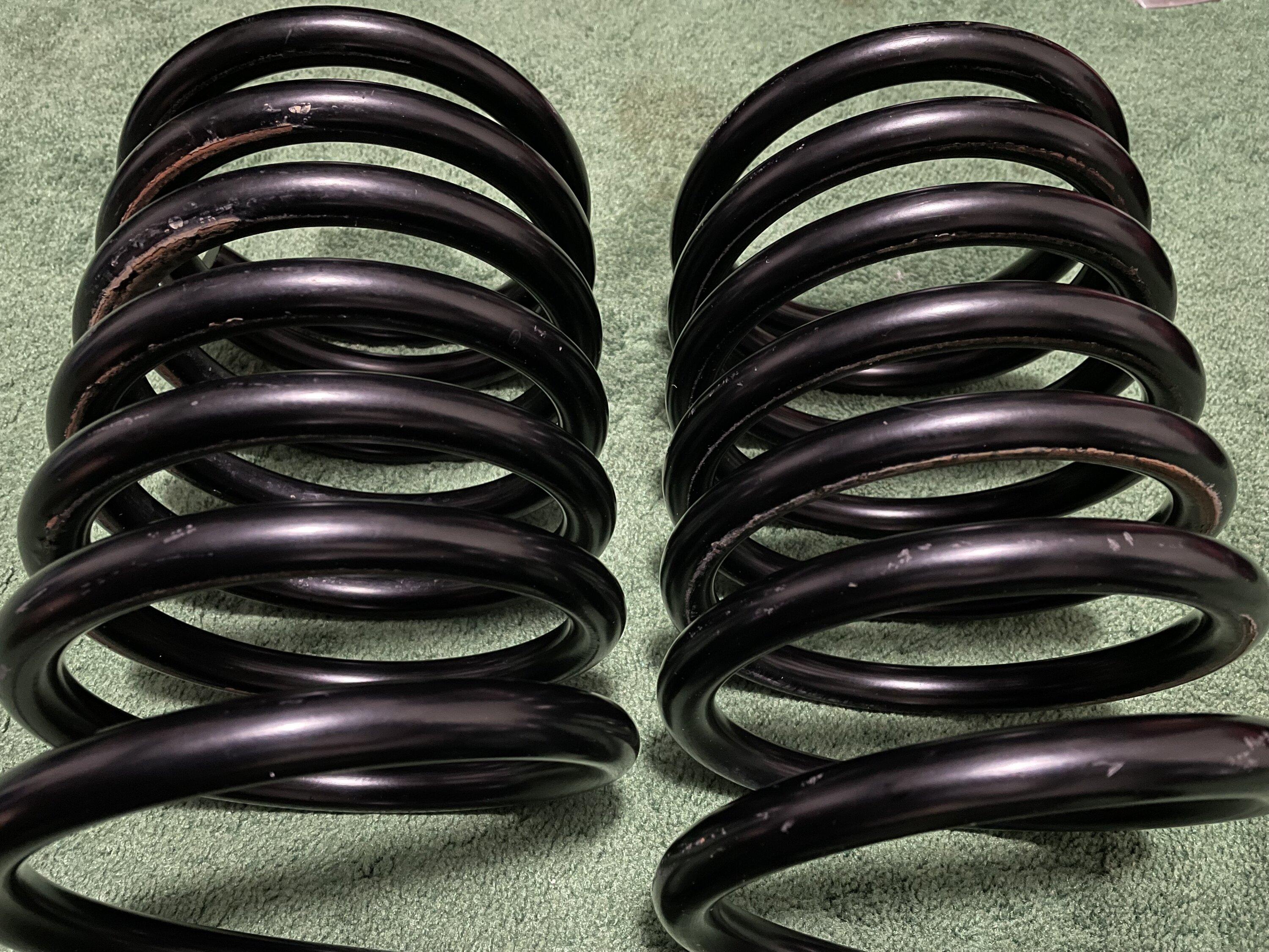 Jeep Gladiator Metalcloak 3.5" True Dual Rate Coils Front & Rear - $350 IMG_2124