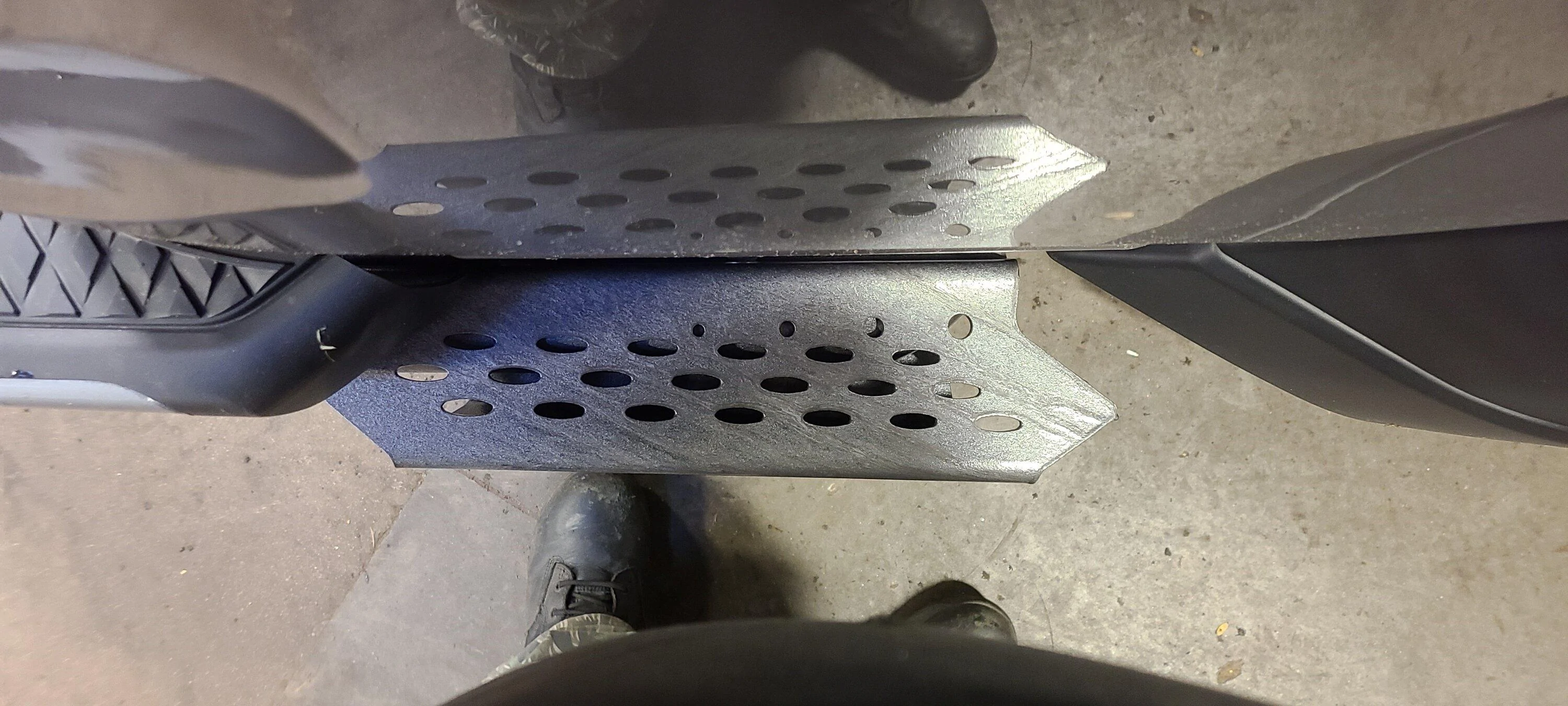 Jeep Gladiator Rubicon fenders on sport s non max tow step4