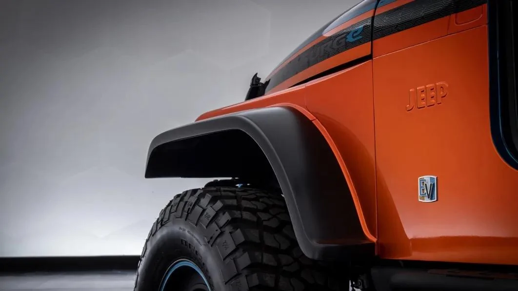 Jeep Gladiator Jeep's 2022 SEMA concept is the Electric Jeep CJ Surge Concept cn022_039mp-copy-jpeg
