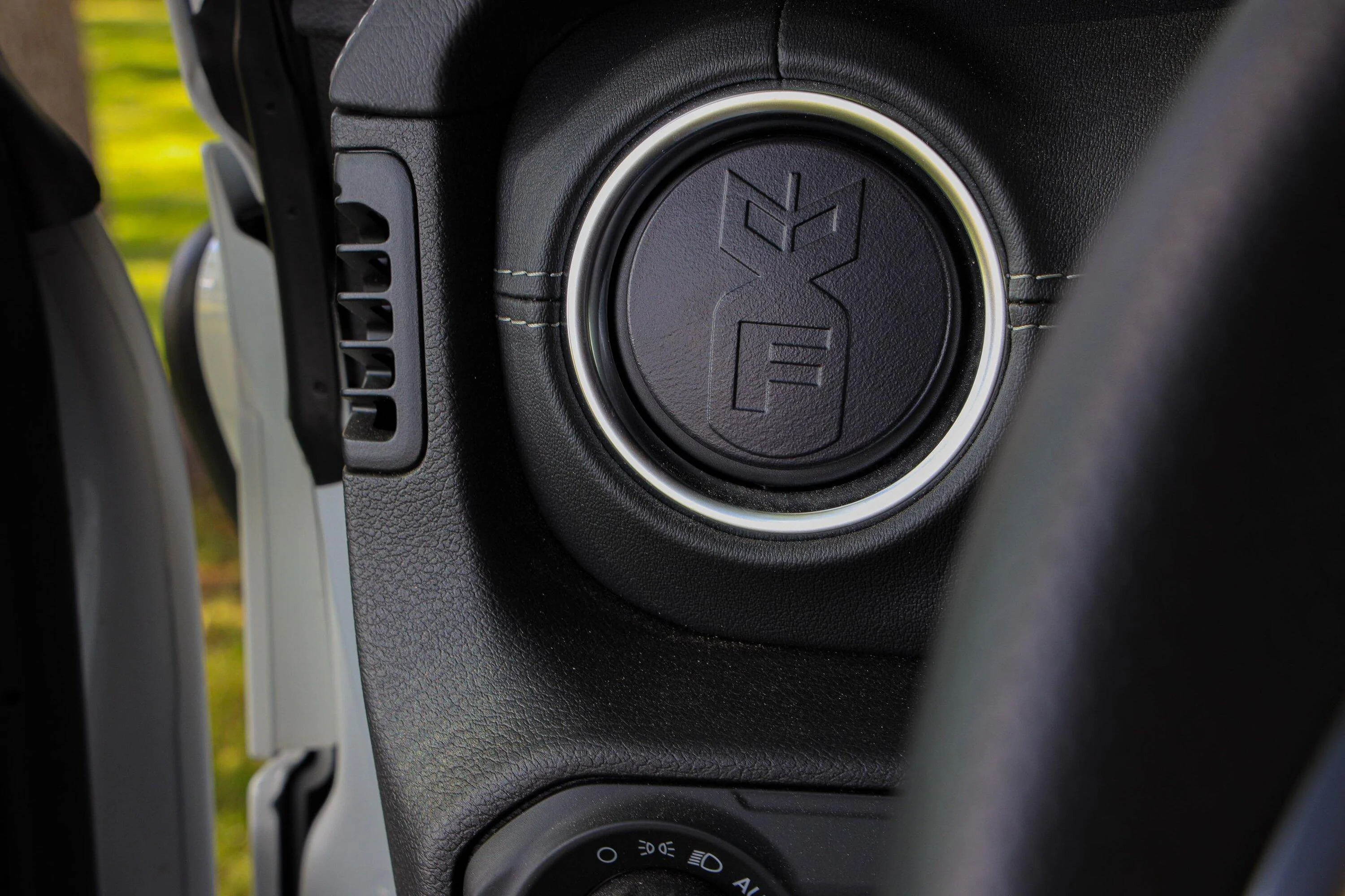 Jeep Gladiator ? ? BADGE Decor- Gladiator ? ? 291491628_2824411387690701_7190798837022264763_n