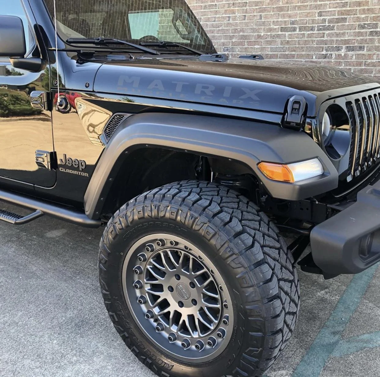 Jeep Gladiator BLACK Gladiator JT Club 9872741A-EC56-487E-B57C-B24DB2214C29