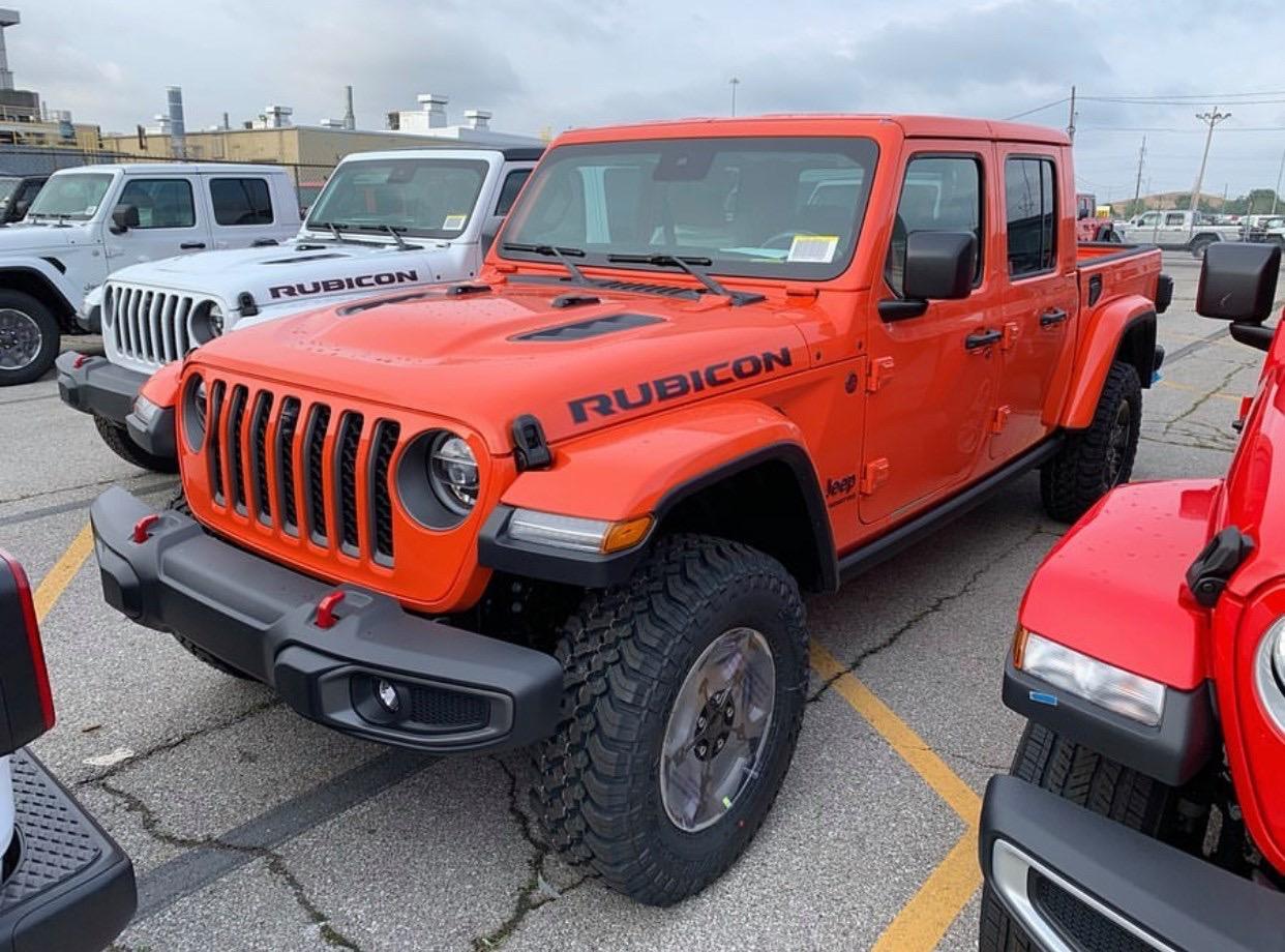 Jeep Gladiator Punk'n owner's unite! B5A3D2B6-0E1F-4AEB-B278-0251A5A6644A