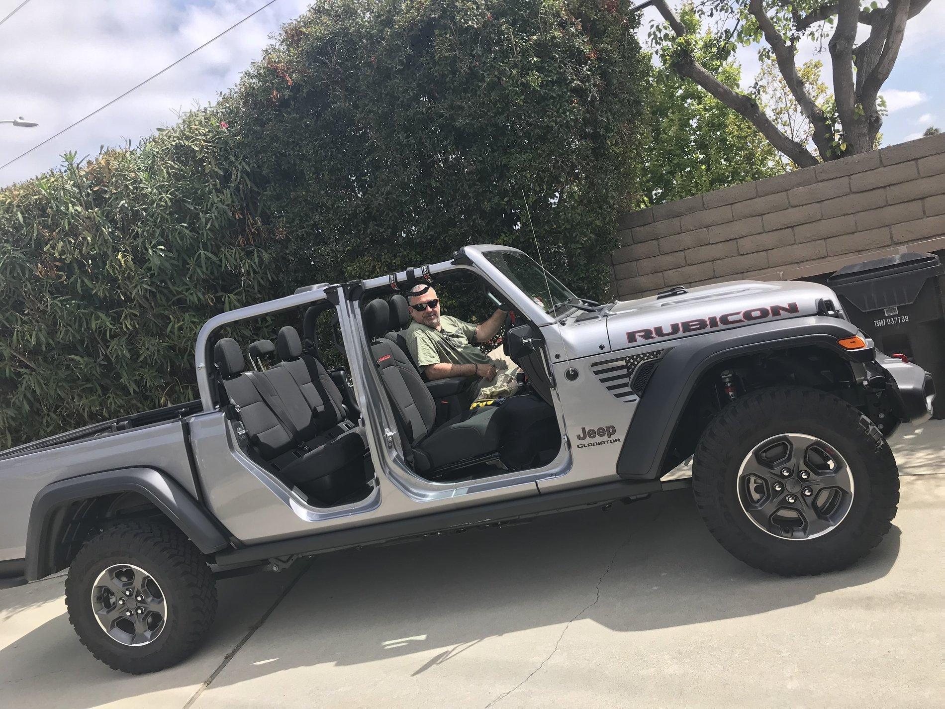 Jeep Gladiator Naked and not afraid B41B17DA-740F-42BB-A4A6-0F40AA62F4FE
