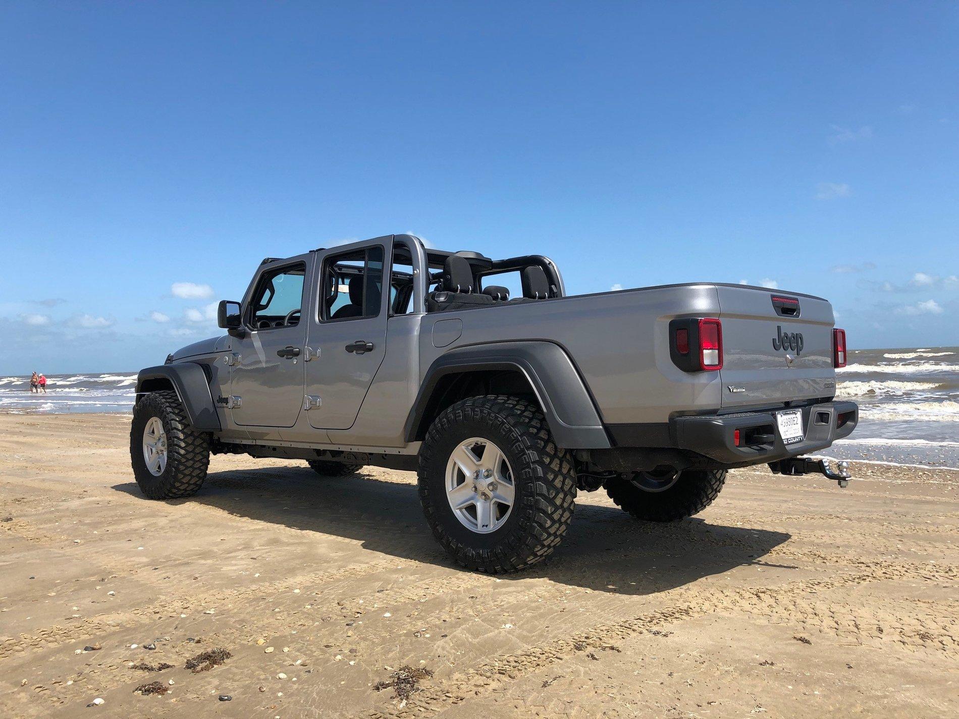 Jeep Gladiator New Here. Whats UP!!! MaximusII
