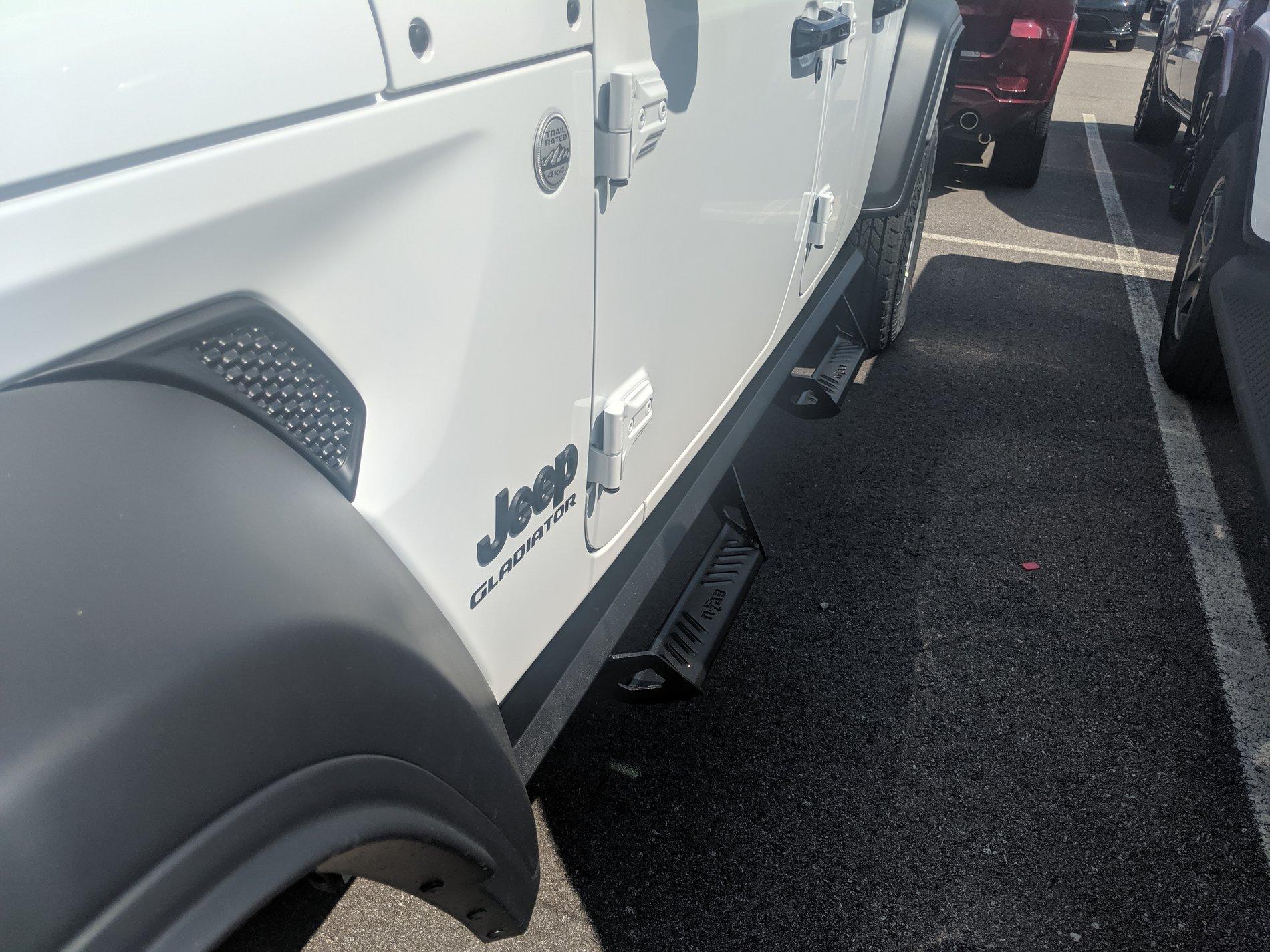 Jeep Gladiator N- Fab Predator Steps! IMG_20190819_153417