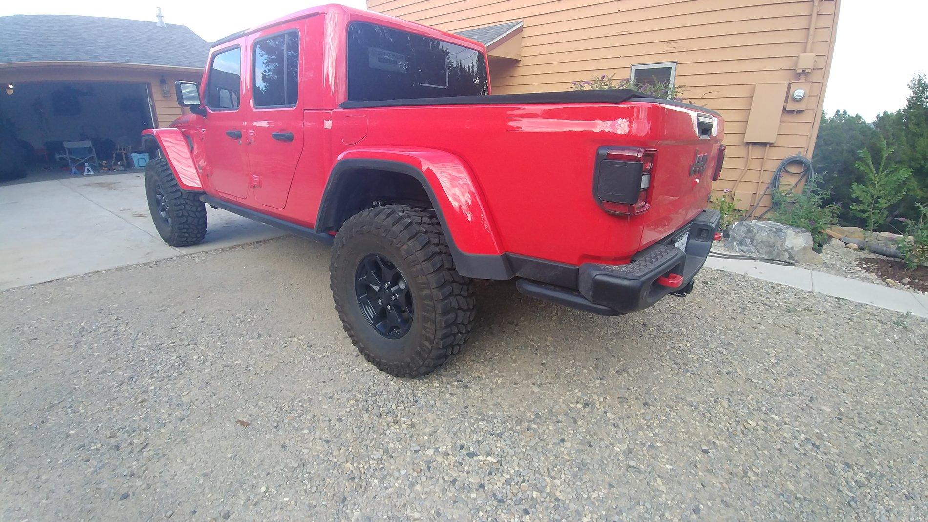 Jeep Gladiator Gladiators on Mopar 2" Lift Kit 0810191857d