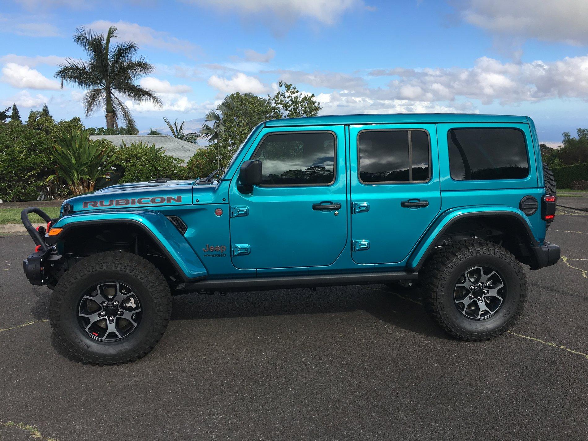Jeep Gladiator First Granite Crystal VIN# Post Here 83C30A17-AB63-43A0-81C7-457D869842C7