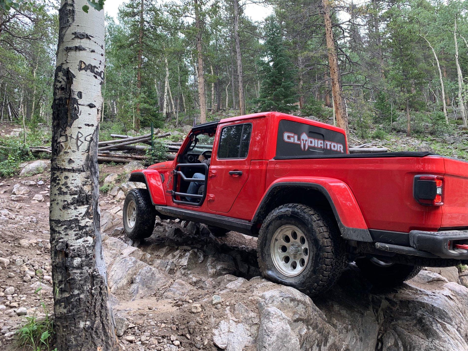 Jeep Gladiator Is it dorky to only take off the front doors?? POLL FrontTubeOnly