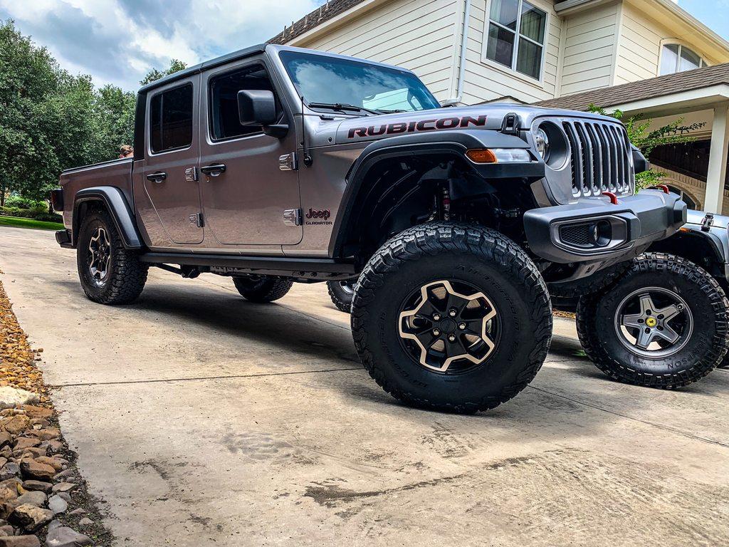 Jeep Gladiator OK, so I have had my Gladiator going on 7wks now.... 4Y3mpToh