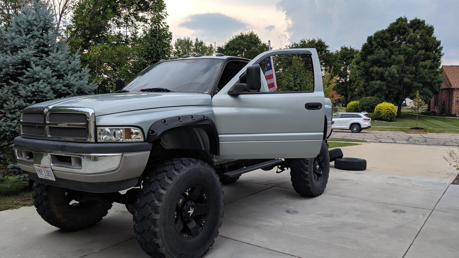Jeep Gladiator BRIGHT WHITE Gladiator JT Club IMG_20190820_191828