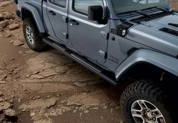Jeep Gladiator Looking for a step board 82215609_360x