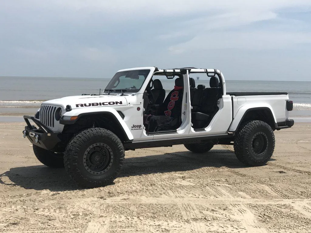 Jeep Gladiator Nude Gladiators (no doors/tops) - pics please 8haBvzxh