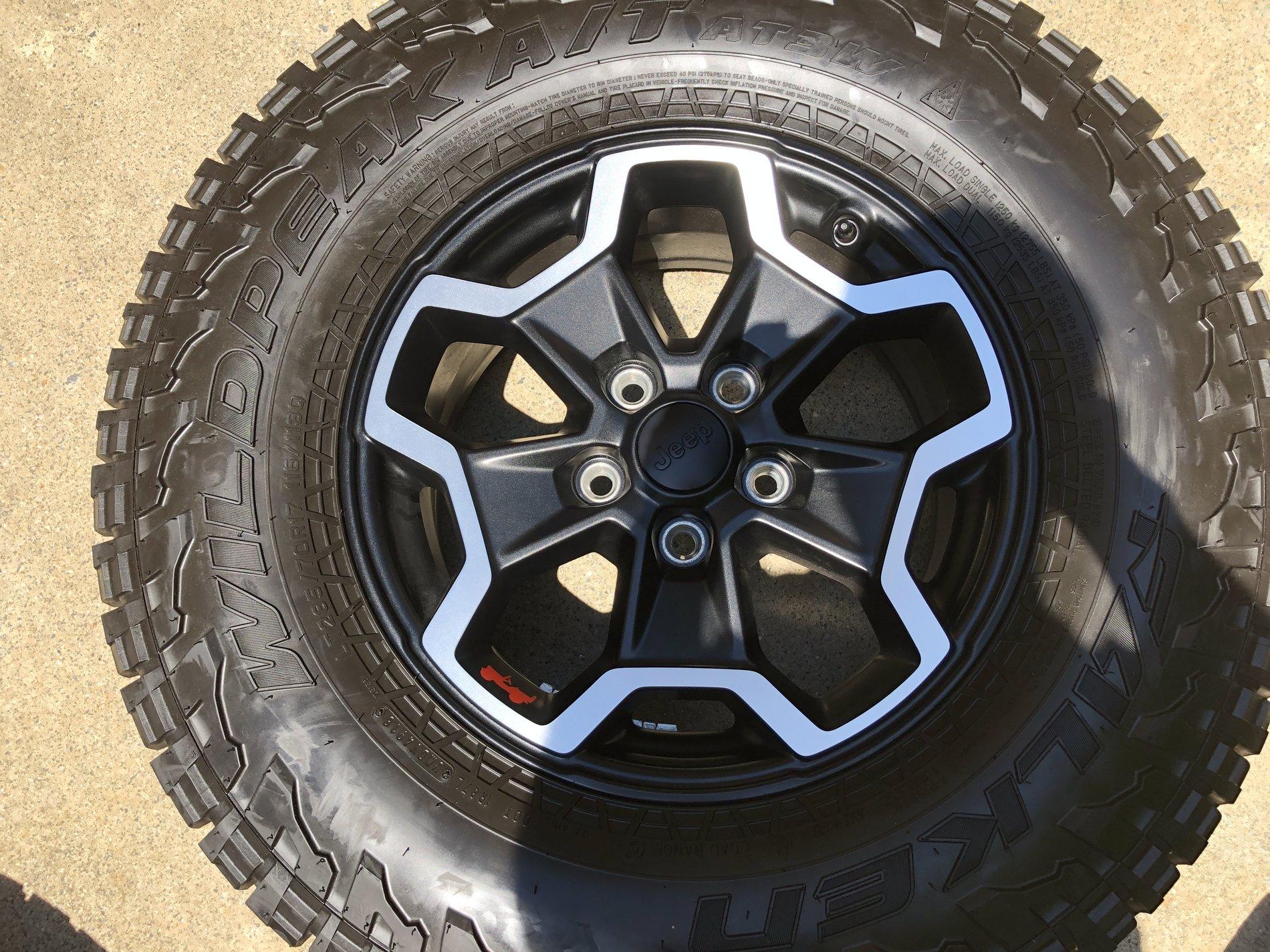 Jeep Gladiator Rubicon Gladiator Polished Wheels - Atlanta area IMG_1863