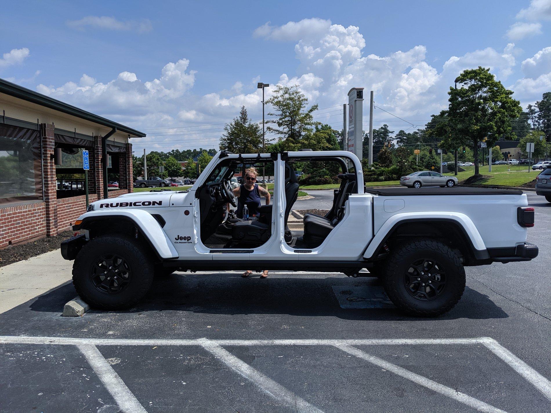 Jeep Gladiator Nude Gladiators (no doors/tops) - pics please IMG_20190811_120618