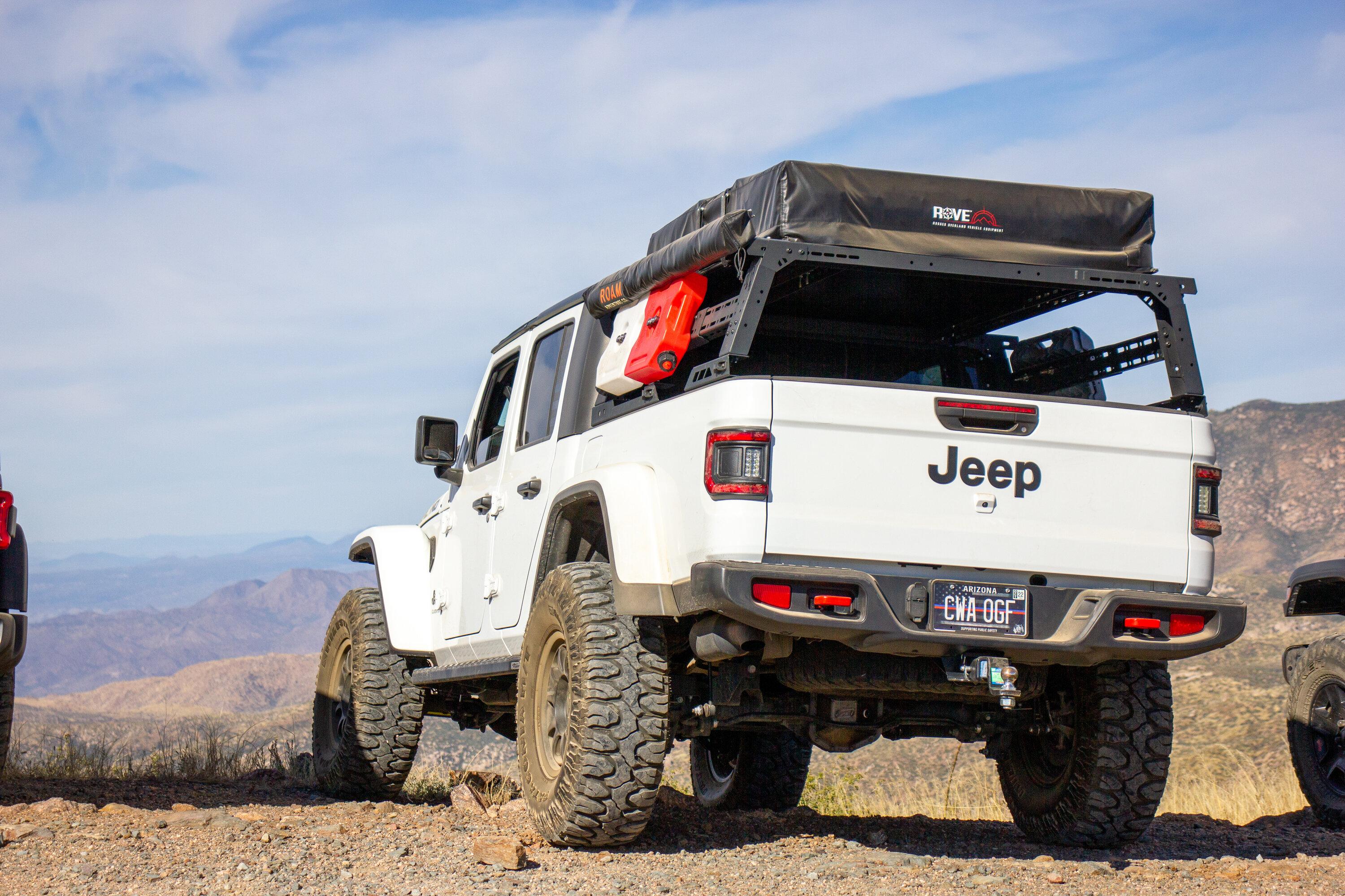 Jeep Gladiator BRIGHT WHITE Gladiator JT Club 1600E95B-9E47-4580-8540-DBF22D393D52