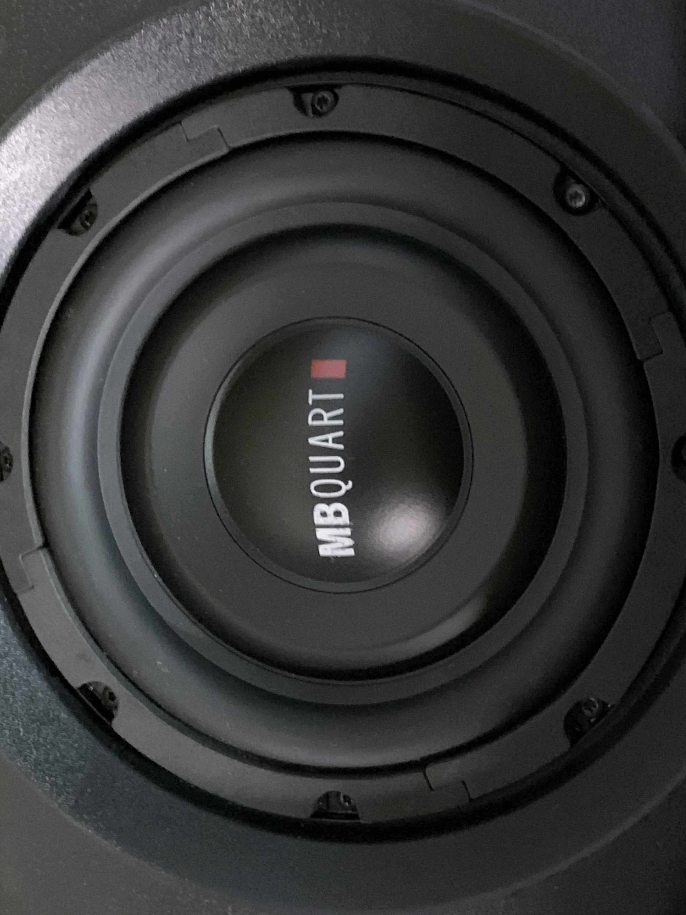 Jeep Gladiator Gladiator custom box and subs MB Quart MBQIT-SUB-1- 6FE7C130-4A47-49DE-AB43-5B2E576821A5