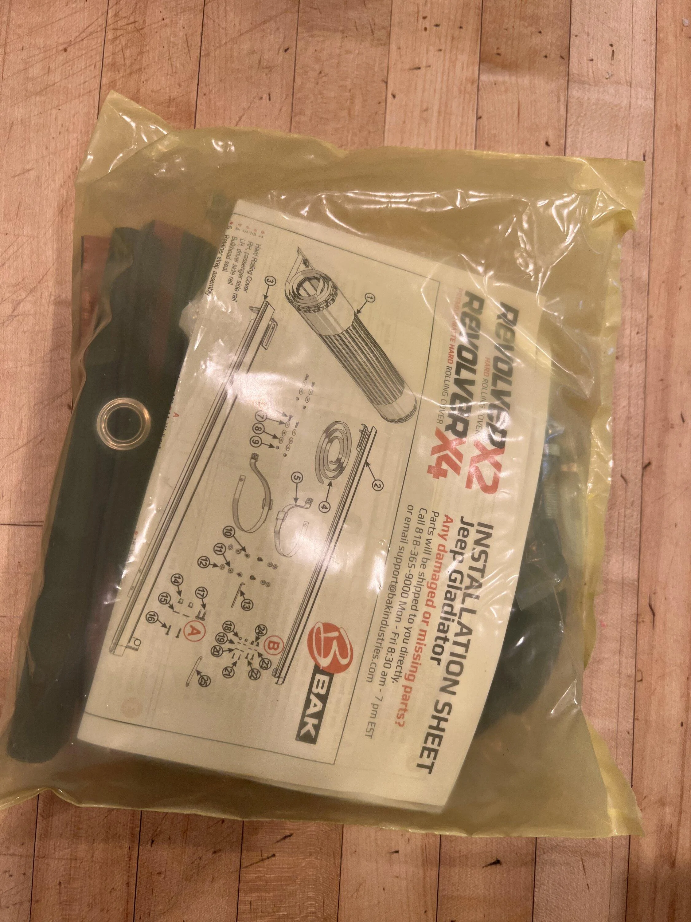 Jeep Gladiator Bak Revolver X4S With Unopened Installation Kit EECF2D2C-4236-4536-8C7B-94A1CD0BEFFD