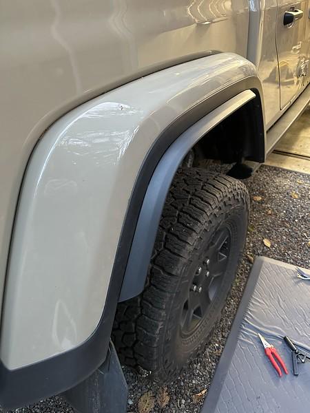Jeep Gladiator Anyone installed Xtreme Recon Fenders on JT? i-XGGj65h-L