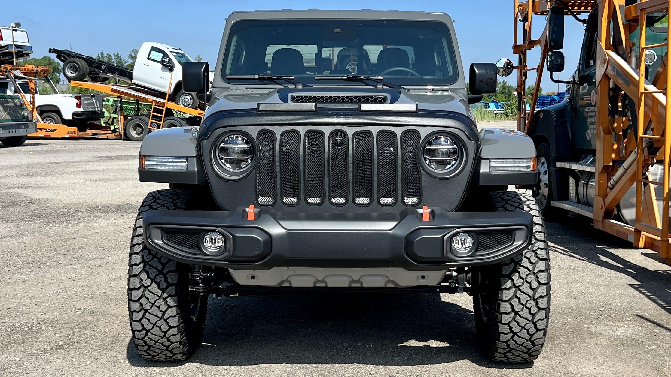 Jeep Gladiator Tire time 5484ABCE-4FEC-4D0E-B5D2-D8A712BB1510