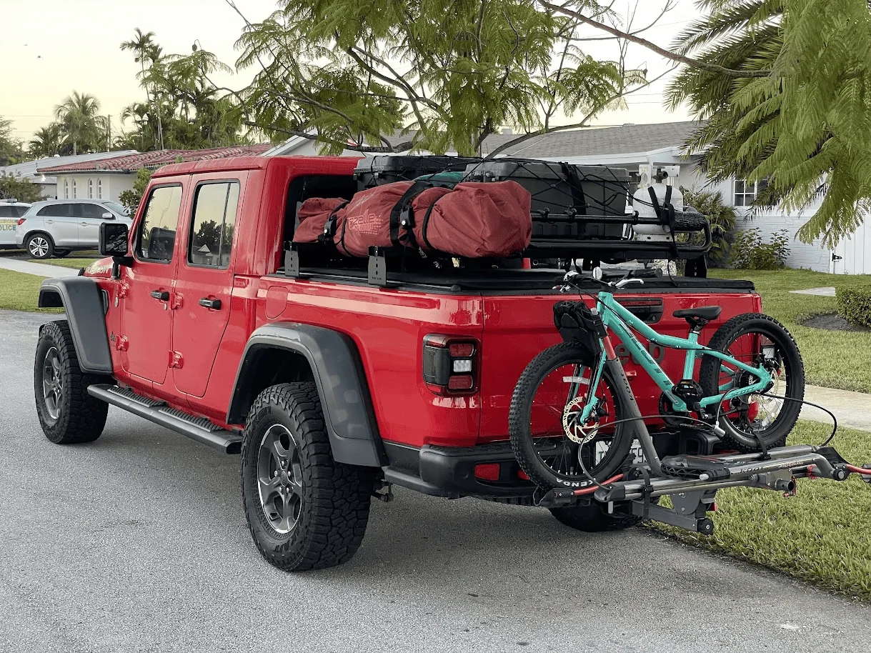 Jeep Gladiator Roof Rack at bed level 1667393615986