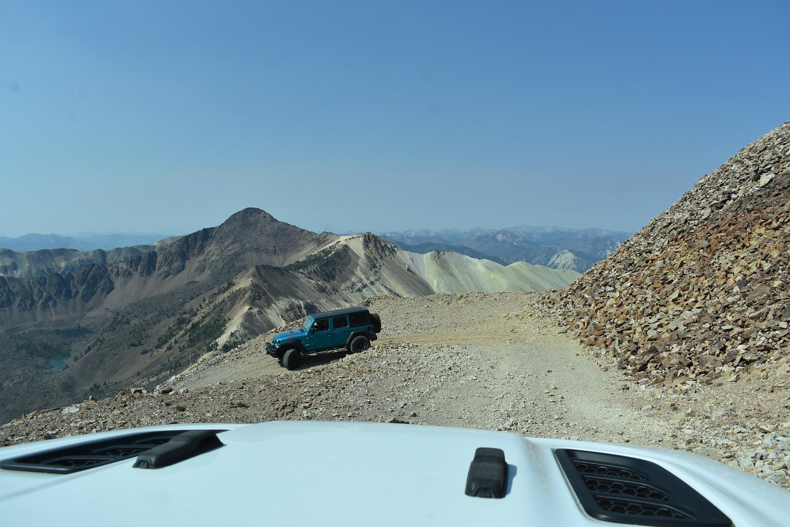 Jeep Gladiator Go, Go, Gladiator! i-n64W5kh-X3