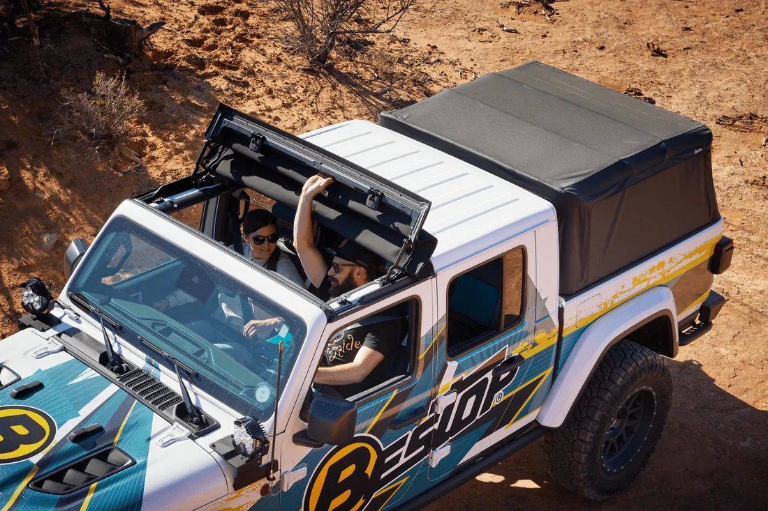 Jeep Gladiator Show us your favorite place to POP YOUR TOP 1667422804816