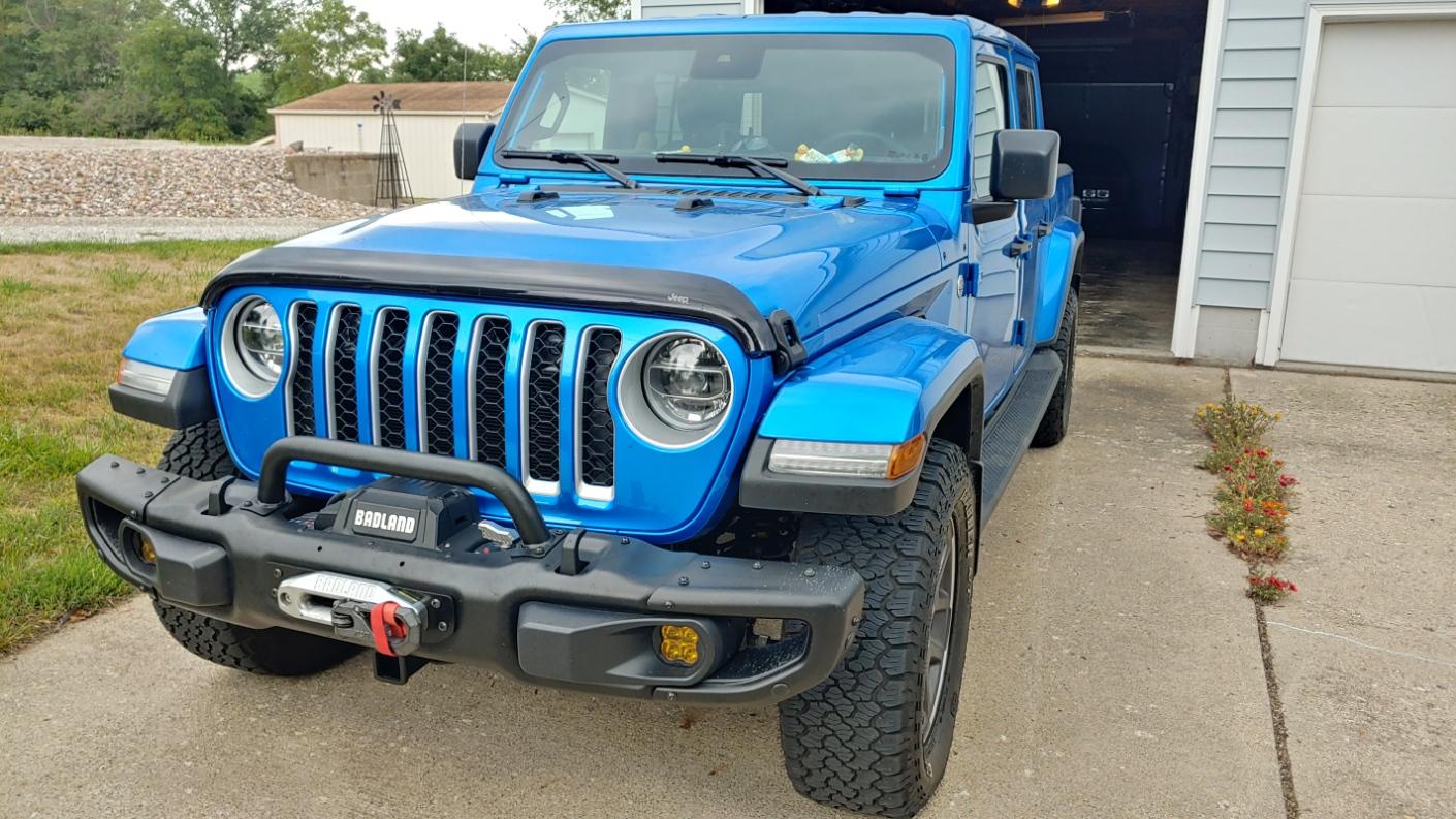 Jeep Gladiator China knockoff of the Mopar steel front JT bumper...is it any good? 20220829_104645_HDR