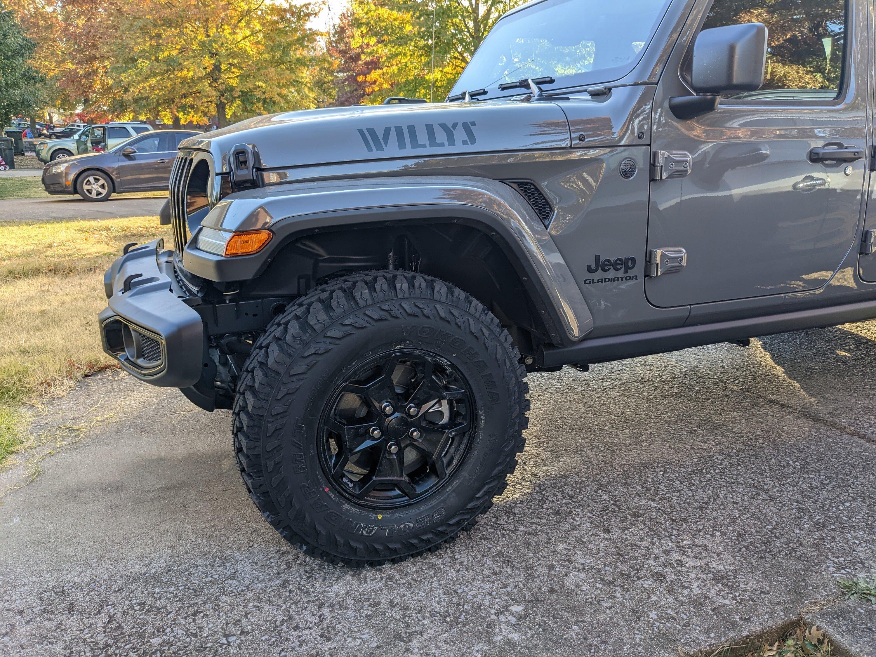Jeep Gladiator Let's see your 285/75 17 tires PXL_20221021_212530197