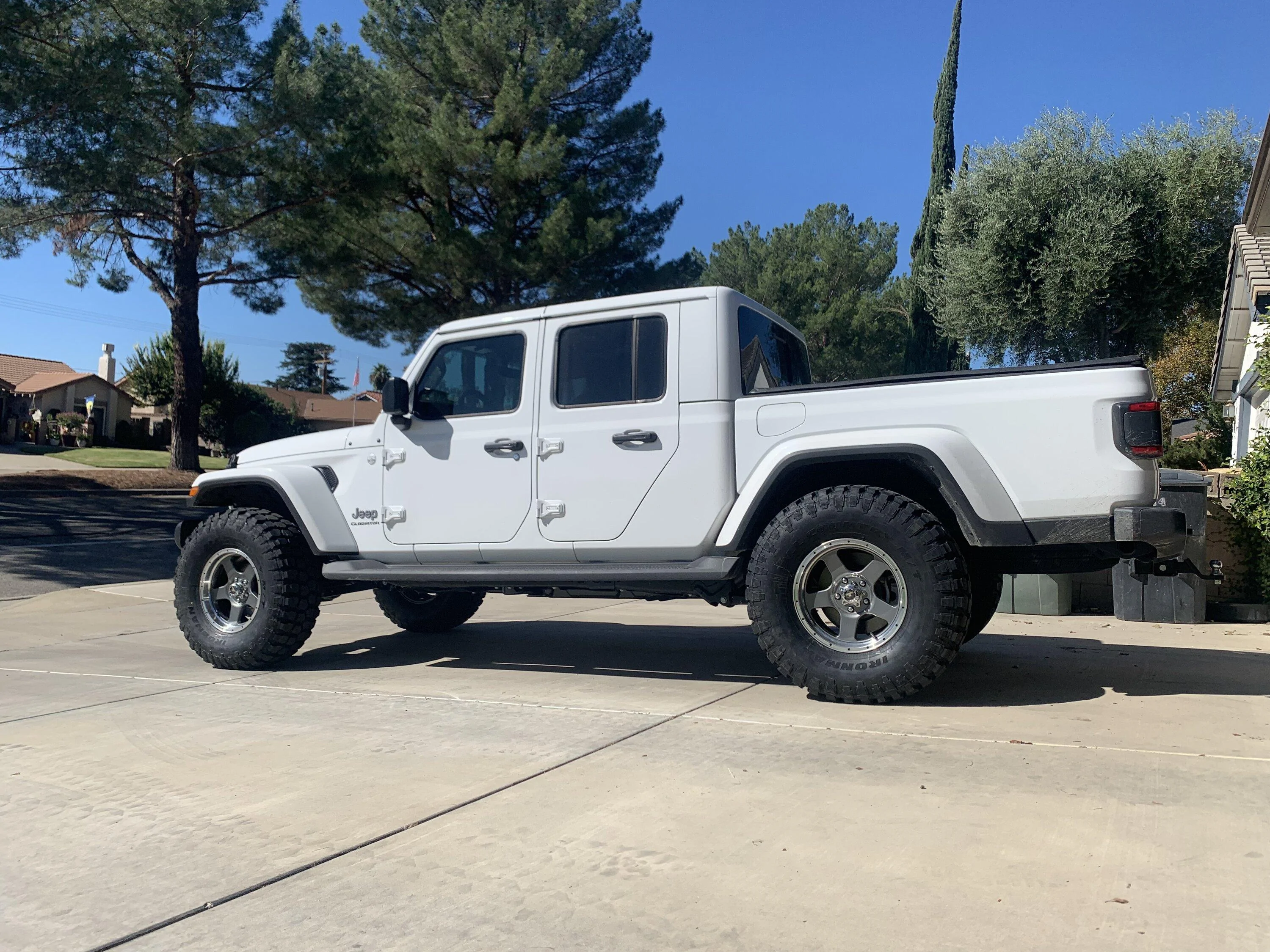 Jeep Gladiator Tire time C36457CC-4243-4A8B-8A45-B83F349647E8