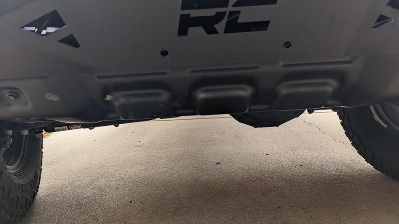 Jeep Gladiator 2021 Jeep Gladiator Mojave - Adventure Lite Build PXL_20221104_143507487-L
