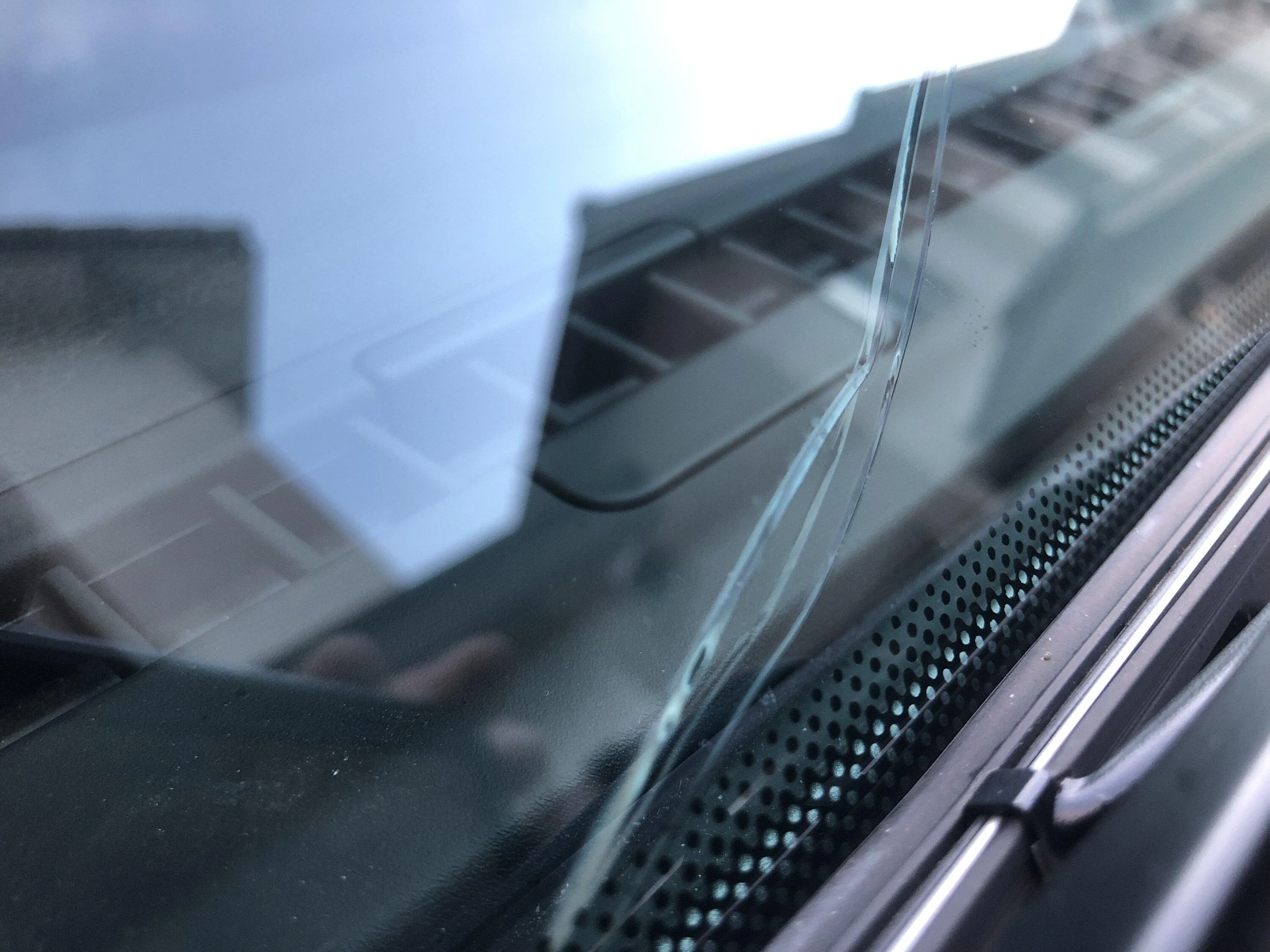 Jeep Gladiator Dealing with Carvana/Cracked windshield B42BB335-DA93-41EC-9C5E-54EEBE452B87
