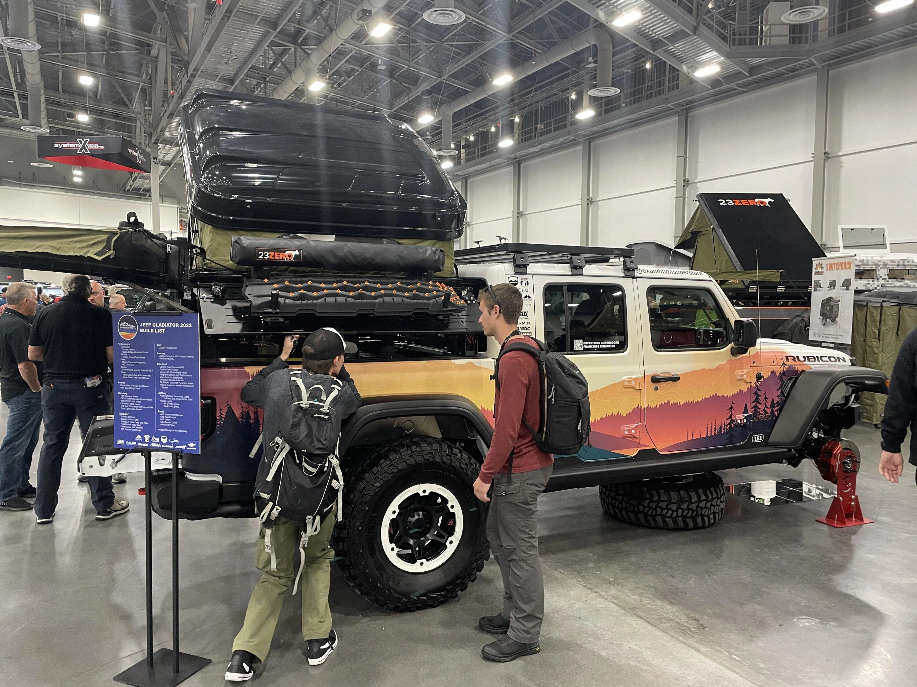 Jeep Gladiator SEMA 2022 Gladiators and Jeeps... IMG_9681