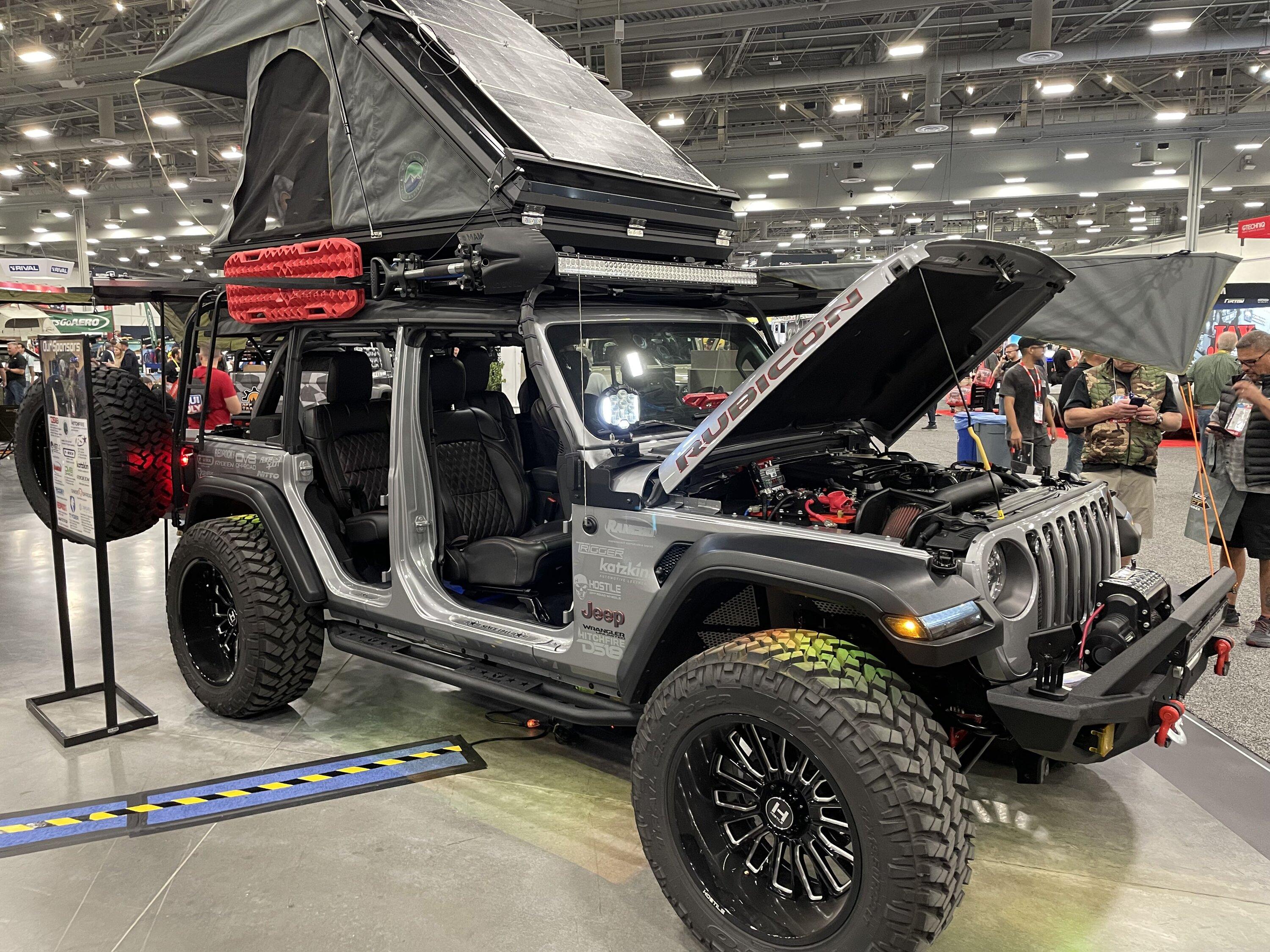 Jeep Gladiator SEMA 2022 Gladiators and Jeeps... IMG_9683