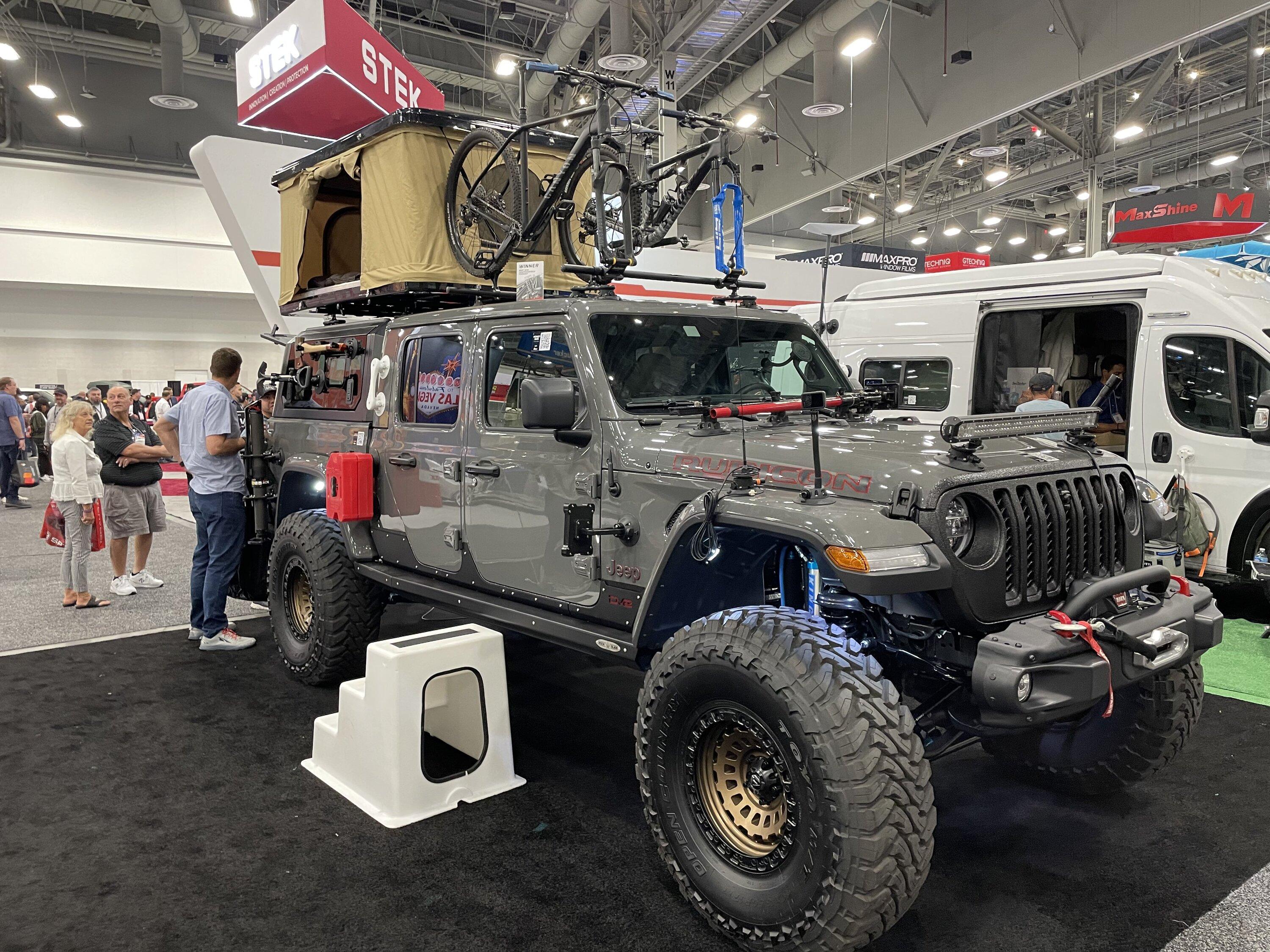 Jeep Gladiator SEMA 2022 Gladiators and Jeeps... IMG_9694