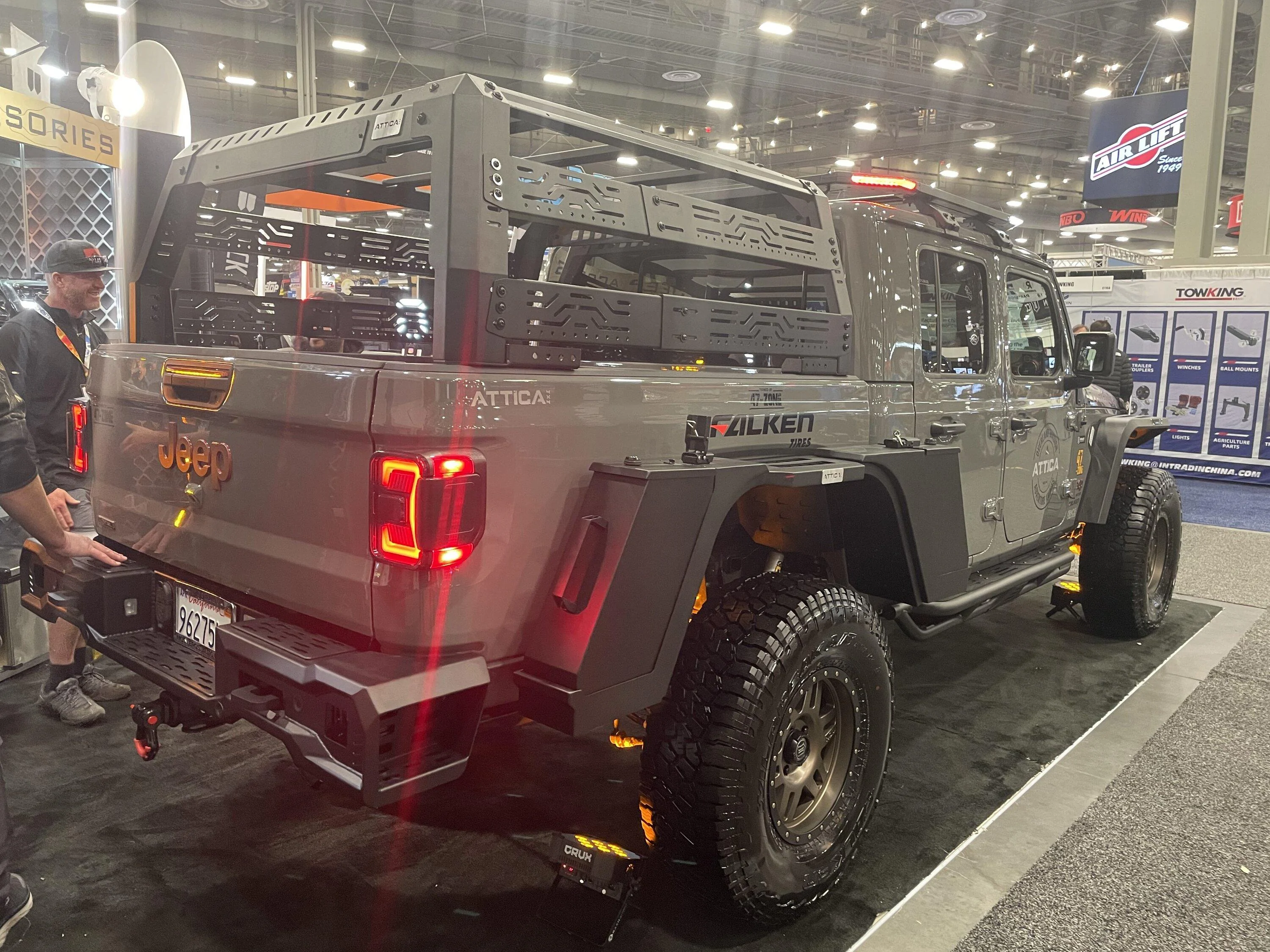 Jeep Gladiator SEMA 2022 Gladiators and Jeeps... IMG_9675