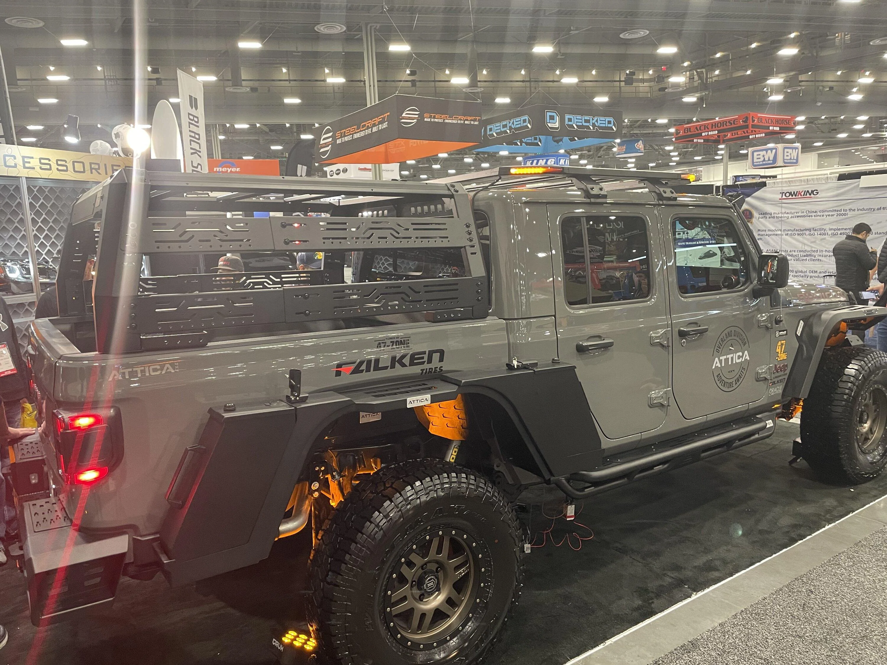 Jeep Gladiator SEMA 2022 Gladiators and Jeeps... IMG_9674