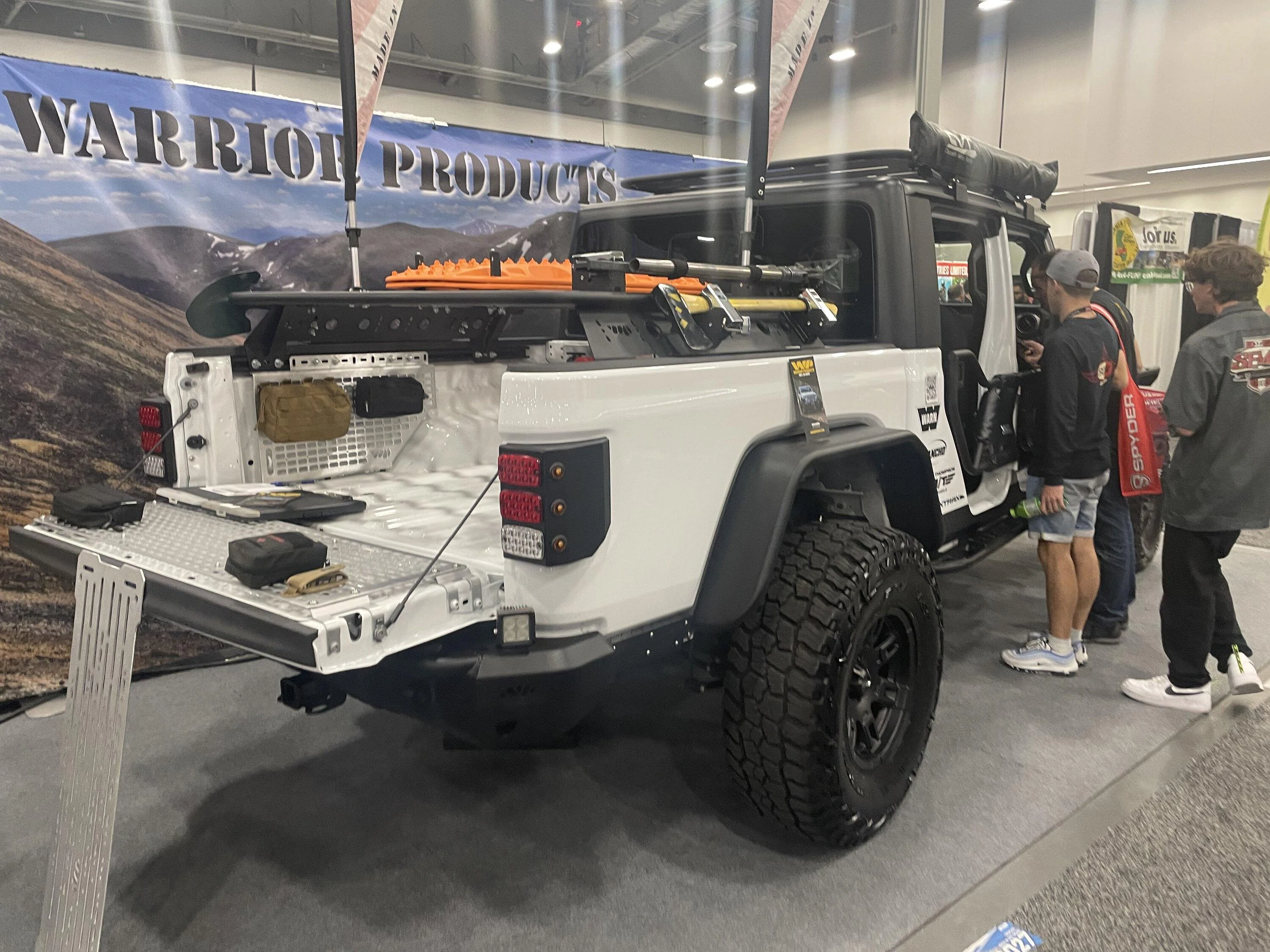 Jeep Gladiator SEMA 2022 Gladiators and Jeeps... IMG_9666