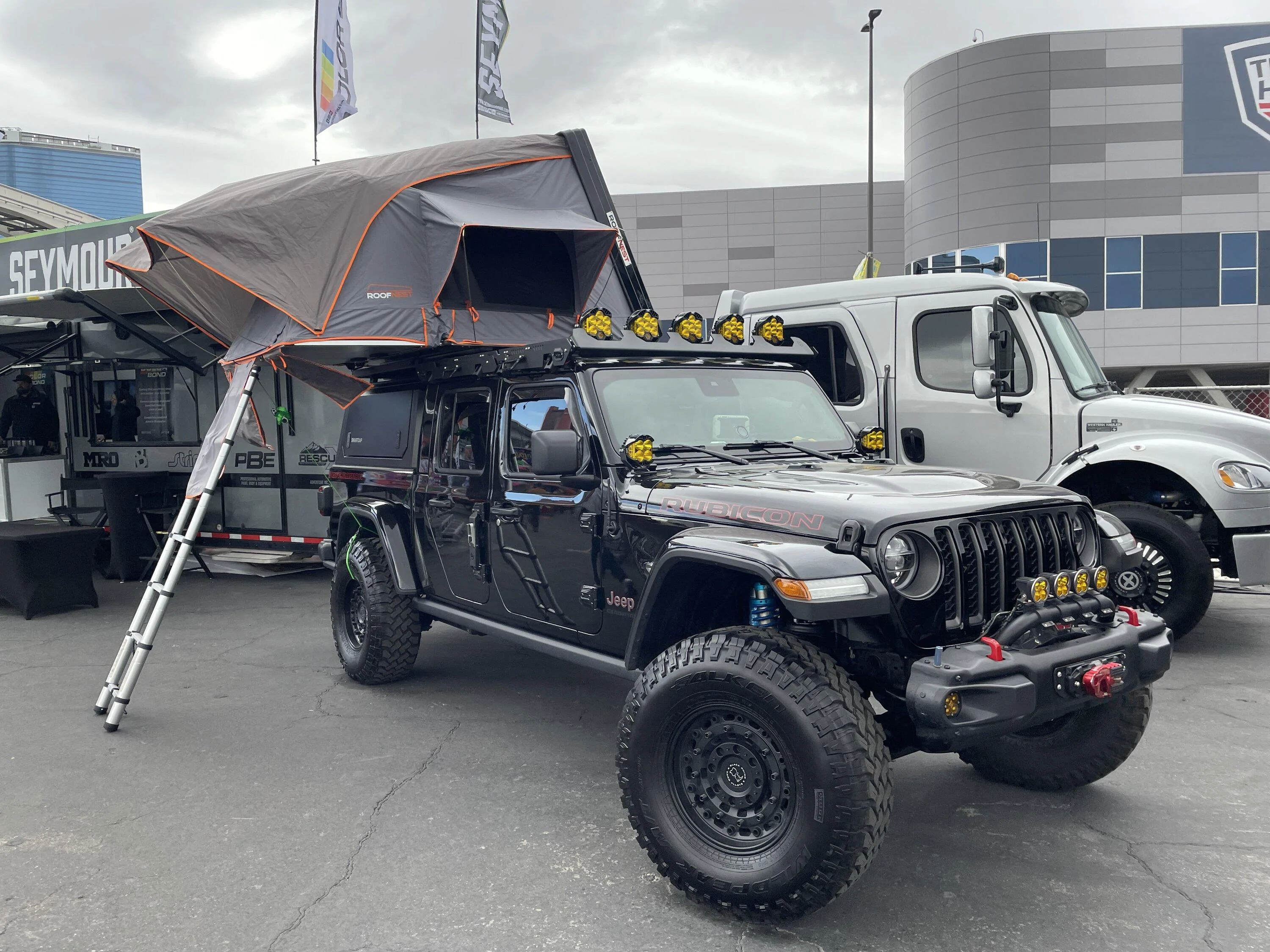 Jeep Gladiator SEMA 2022 Gladiators and Jeeps... IMG_9630