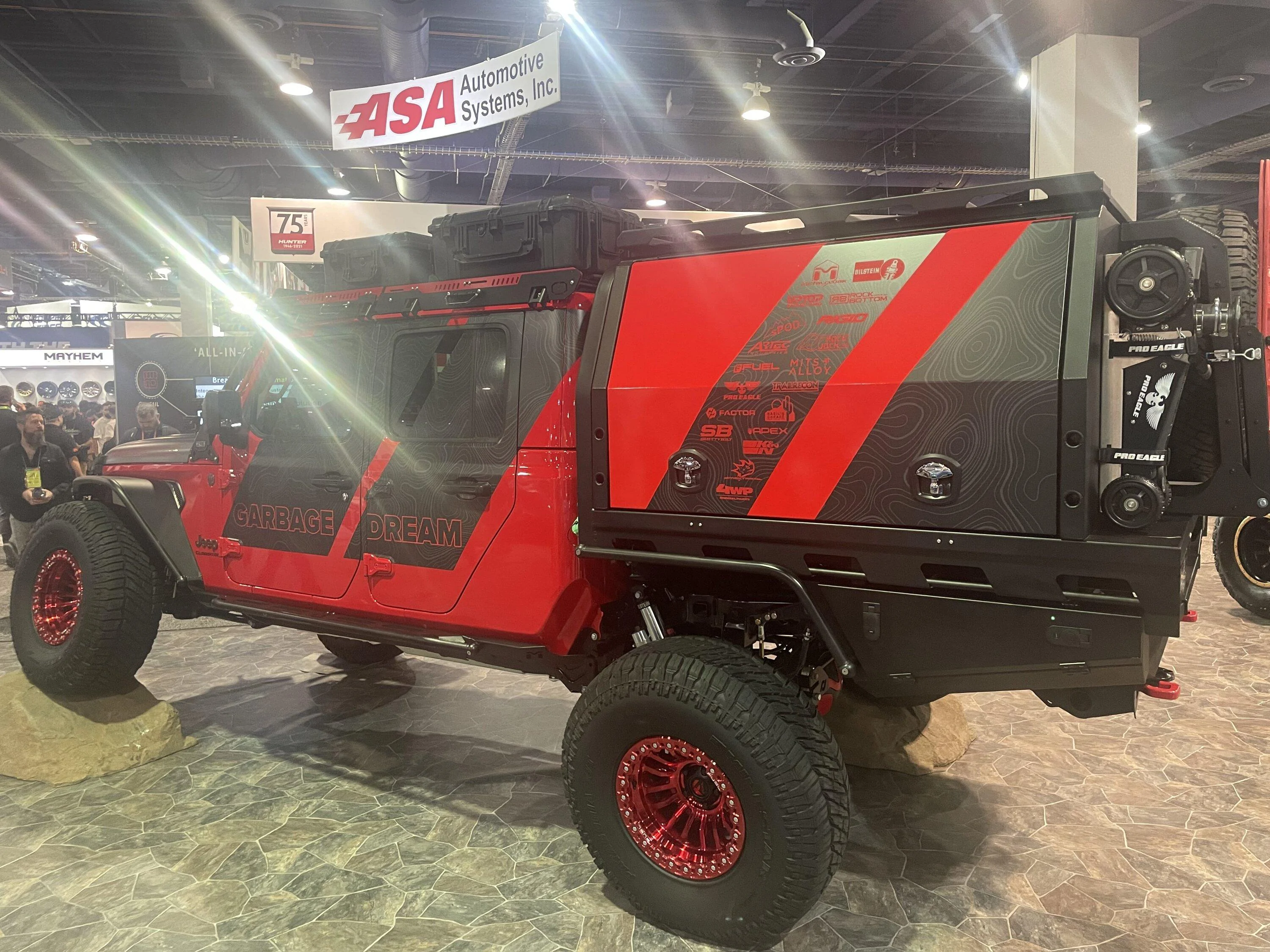 Jeep Gladiator SEMA 2022 Gladiators and Jeeps... IMG_9452