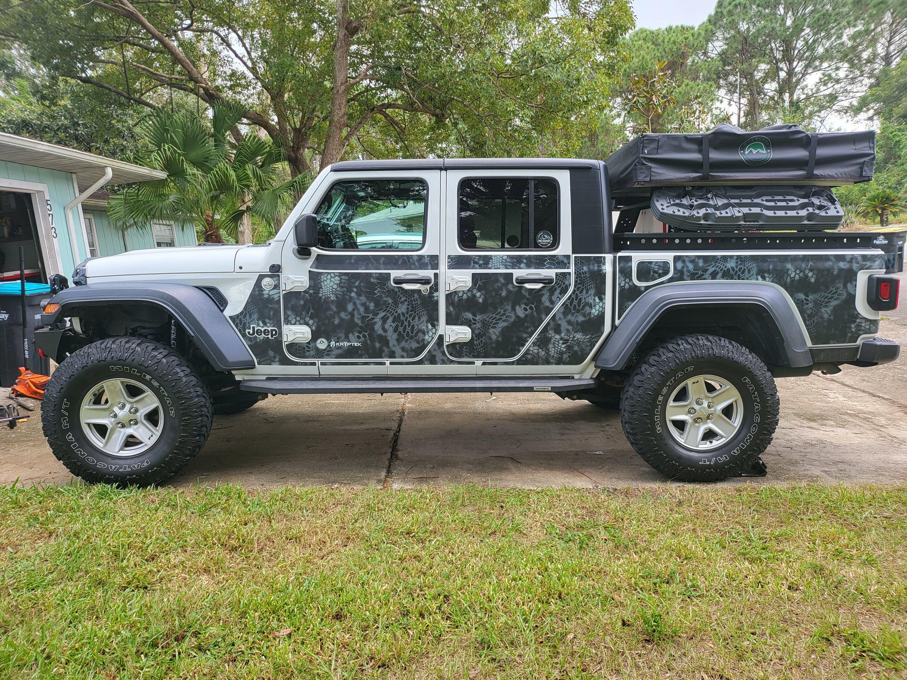 Jeep Gladiator Clayton 3.5” lift have a rake? 20221105_162755