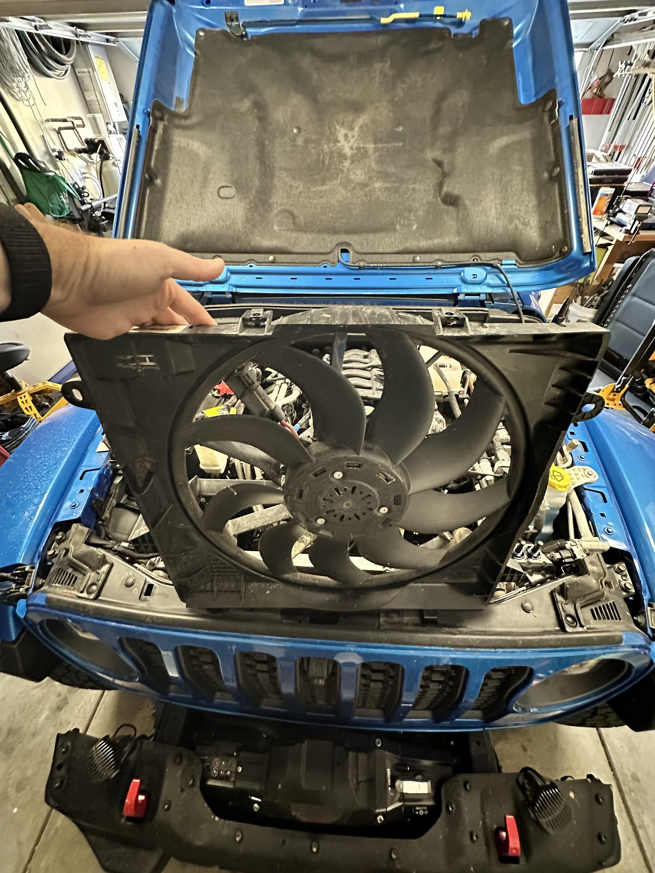 Jeep Gladiator Radiator Fan Removal - How to? cleanup after some mud. 2D4BD429-DD53-455D-B7DD-C17788769549