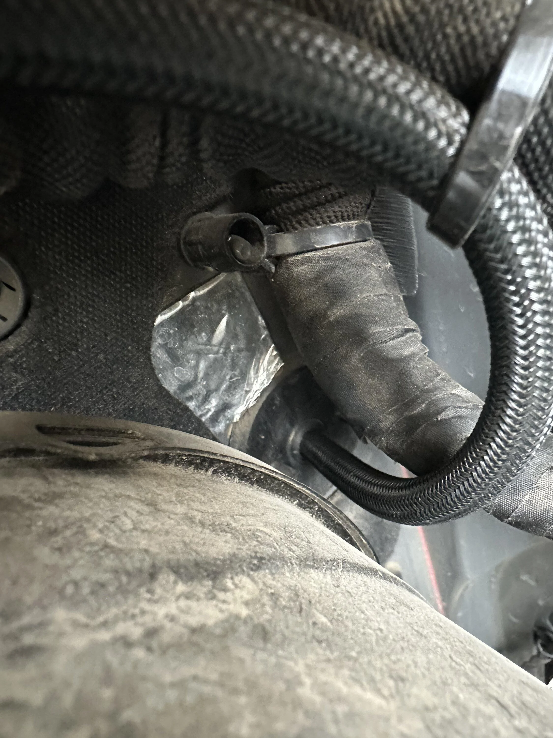 Jeep Gladiator Underseat Dual 6.5” sub install A20D4F5B-2B6C-4A08-8355-F0A93E217809