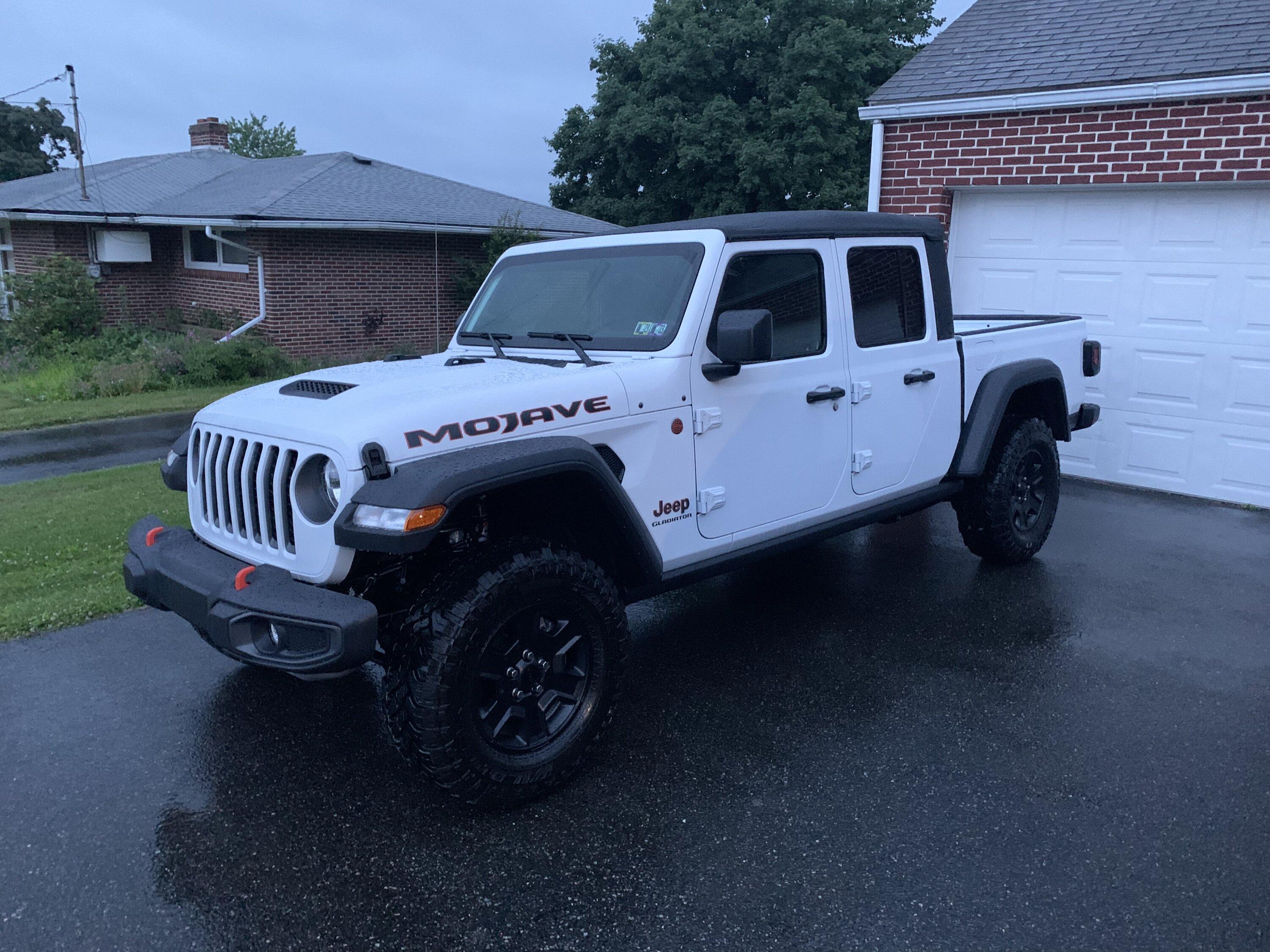 Jeep Gladiator Brand new Mojave with electrical issues 4B45F2D9-4C9E-478F-B0A2-513CEB3CBB40