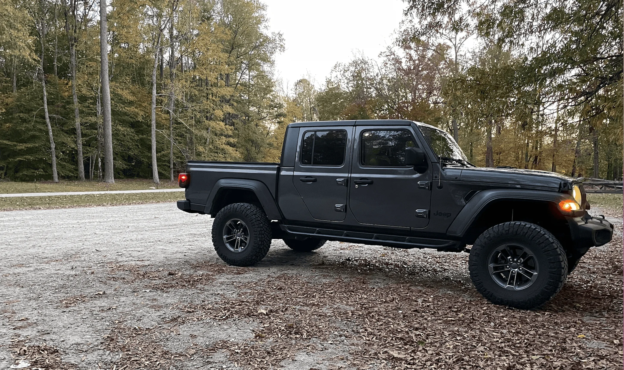 Jeep Gladiator 2020 Sport S Max Tow - $36,500 Screen Shot 2022-11-08 at 6.08.17 PM